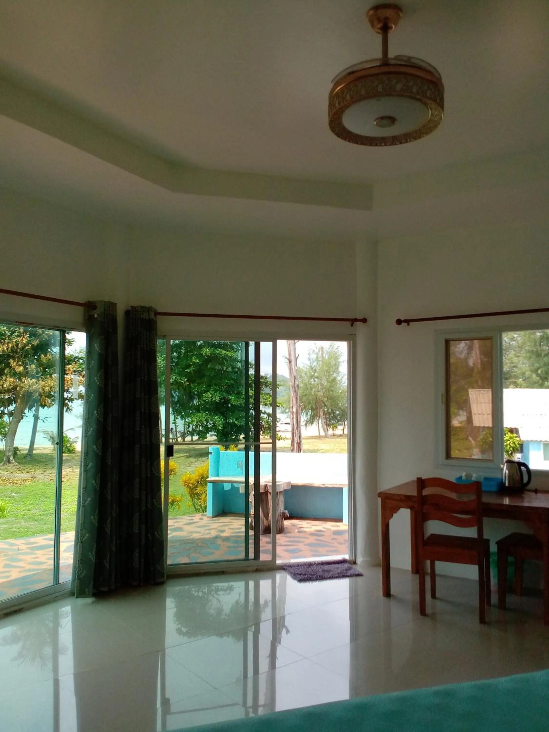 Miss You Beach Resort Koh Mak