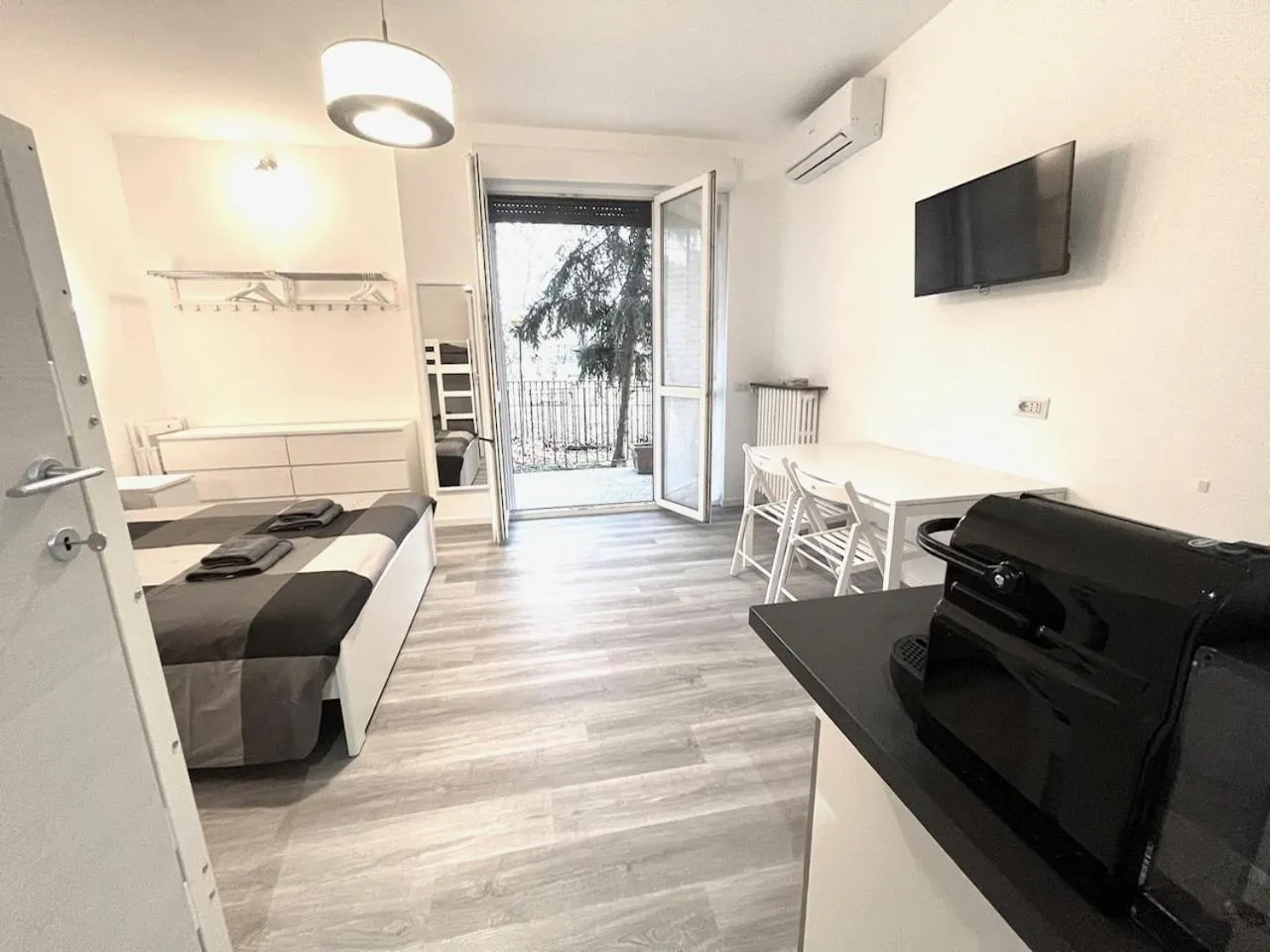 Bed&breakfast BBqueen Sandonato Policlinico