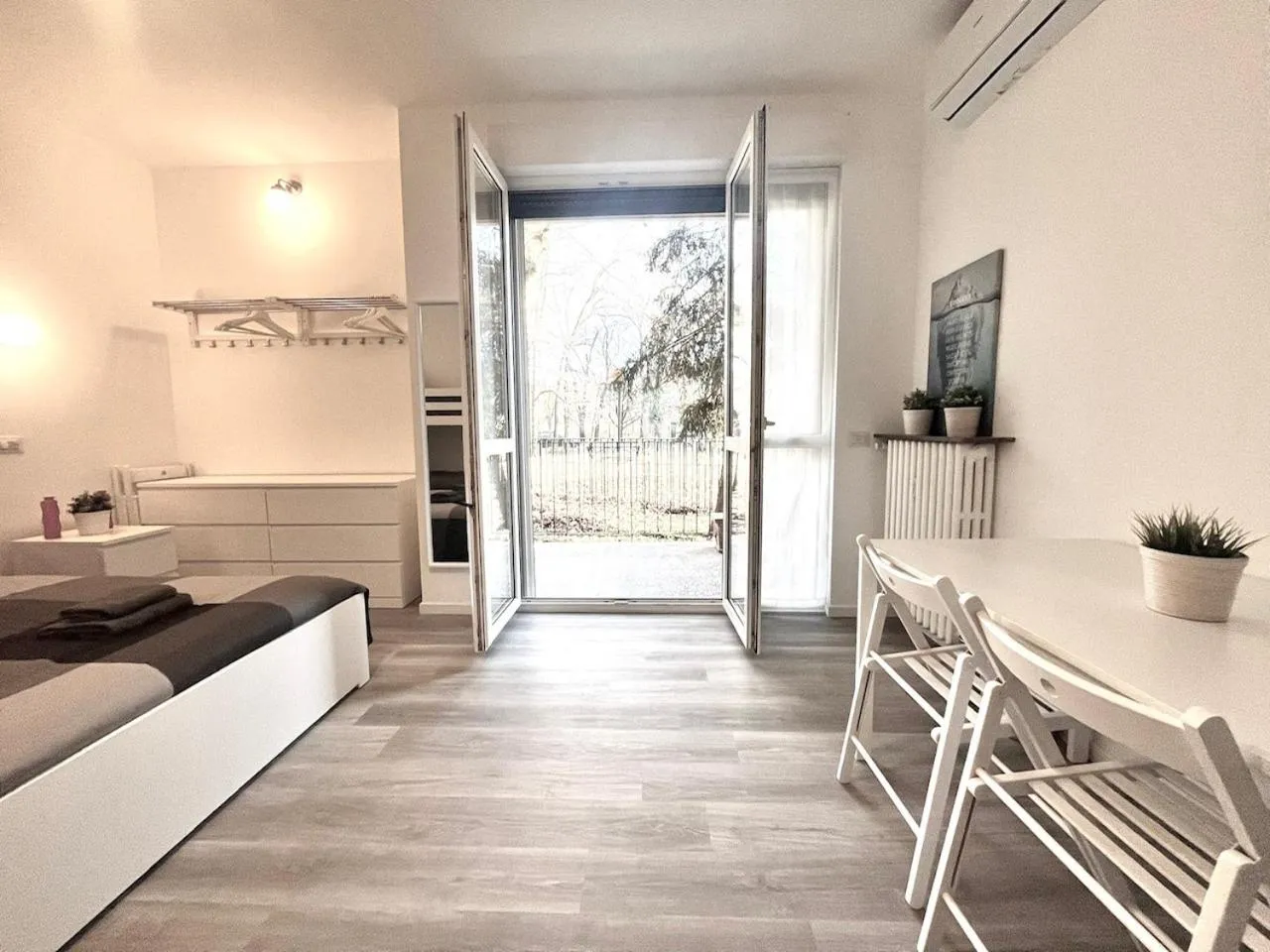 Bed&breakfast BBqueen Sandonato Policlinico