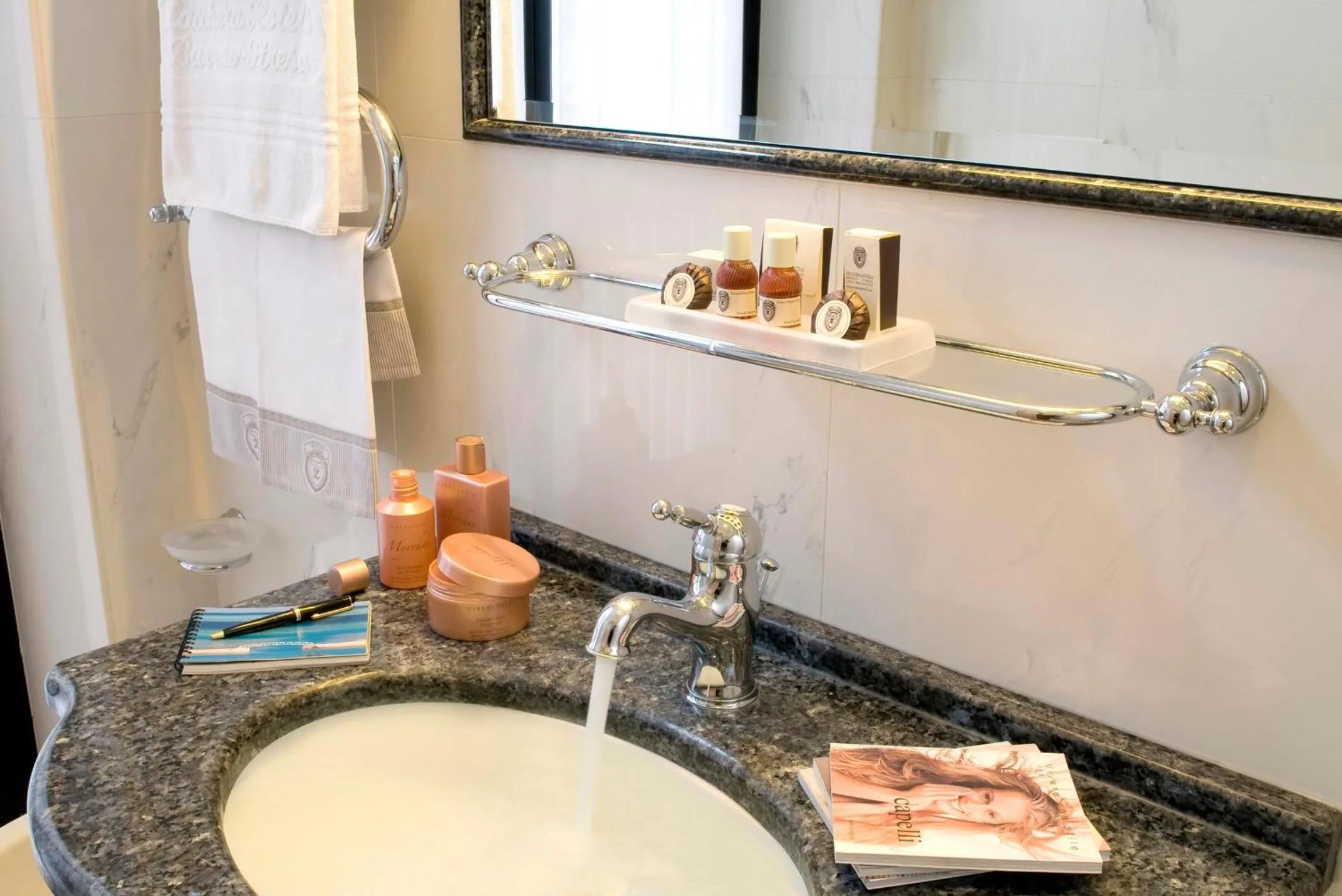 Bathroom in Hotel Simplon