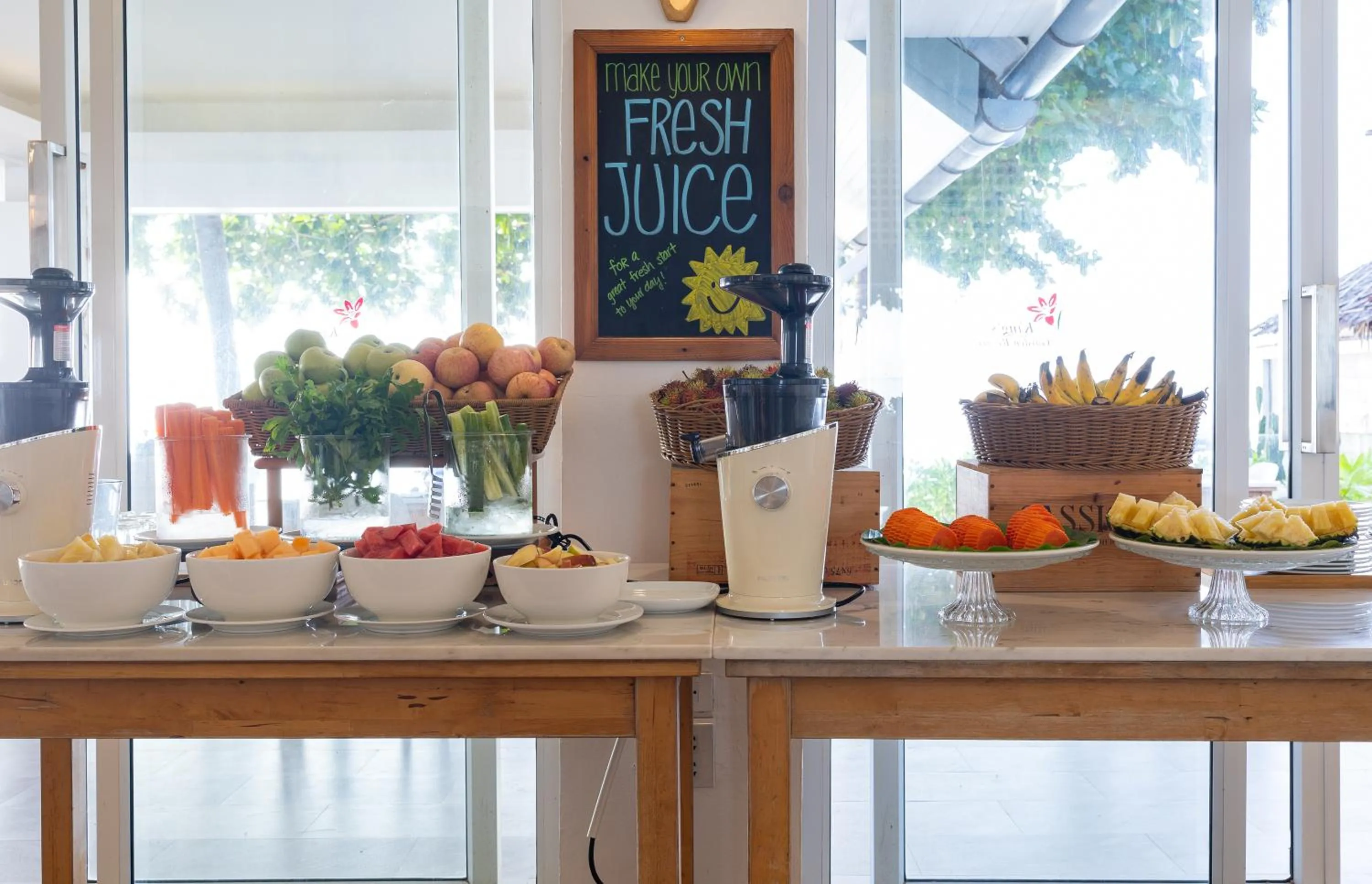 Breakfast in King's Garden Resort - SHA Plus