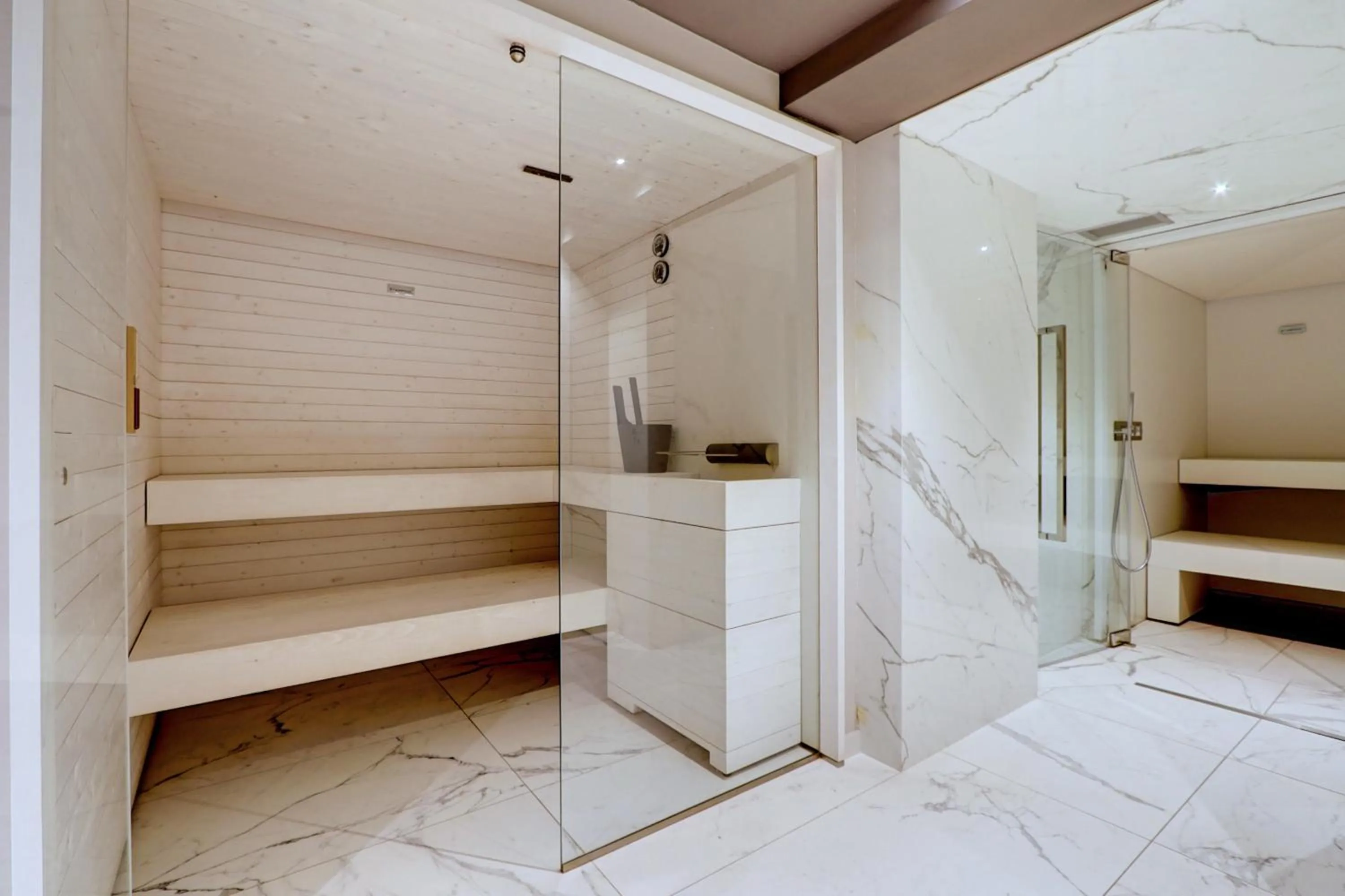 Spa and wellness centre/facilities in Central Hotel