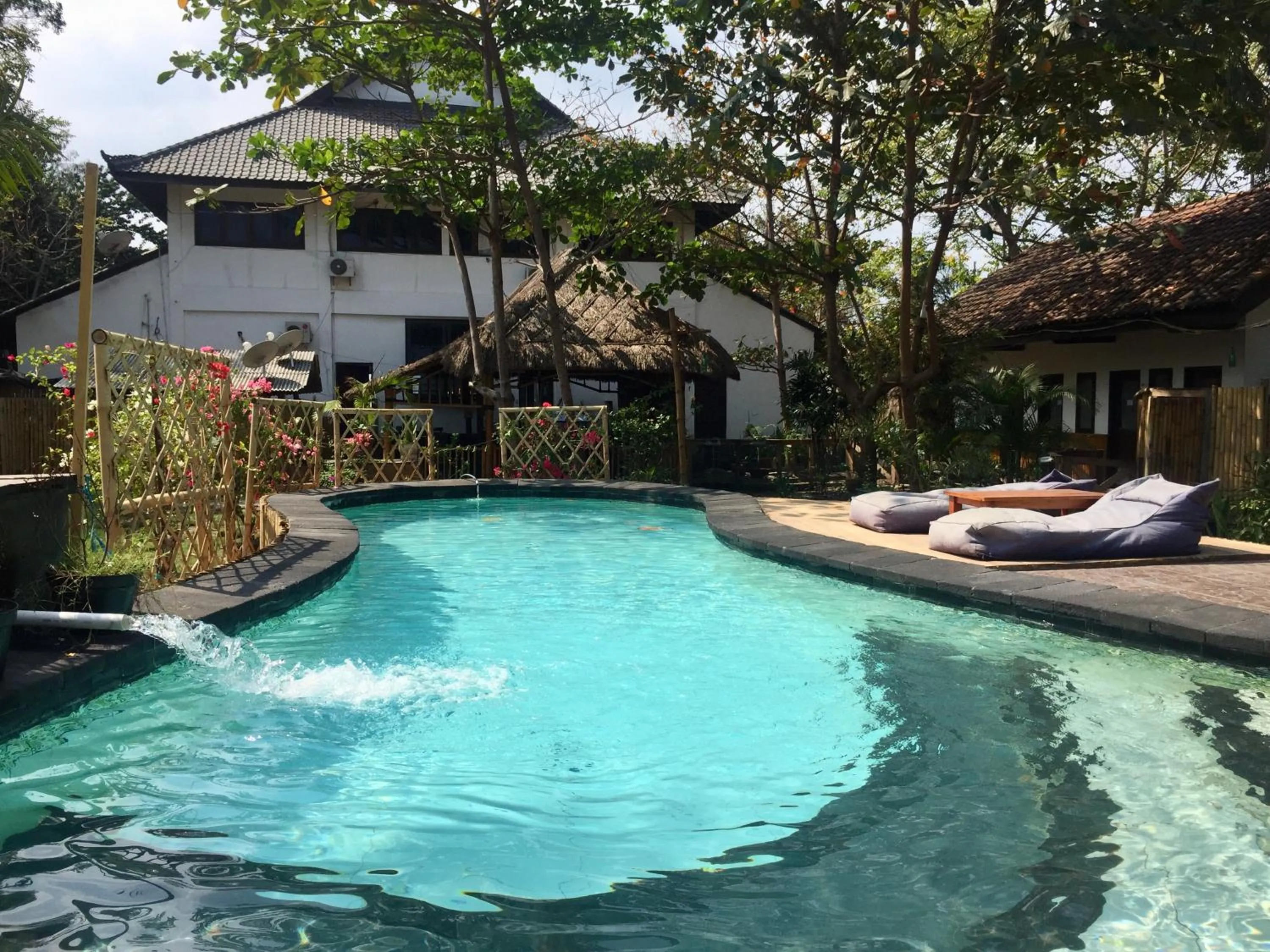 Property building in Lutwala Bungalows and Private Villa