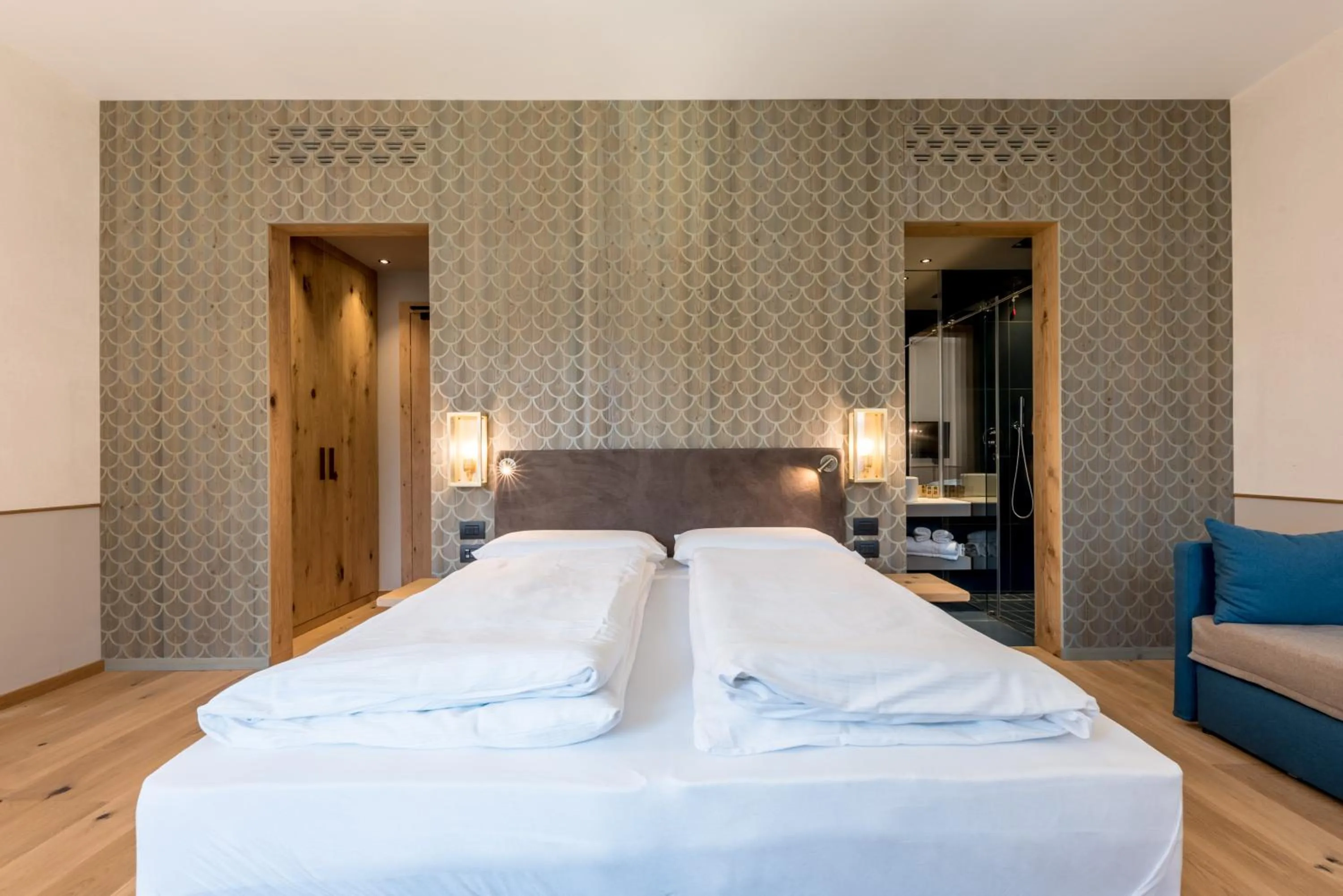 Bed in Good Life Hotel Garden - Private Spa and Pool