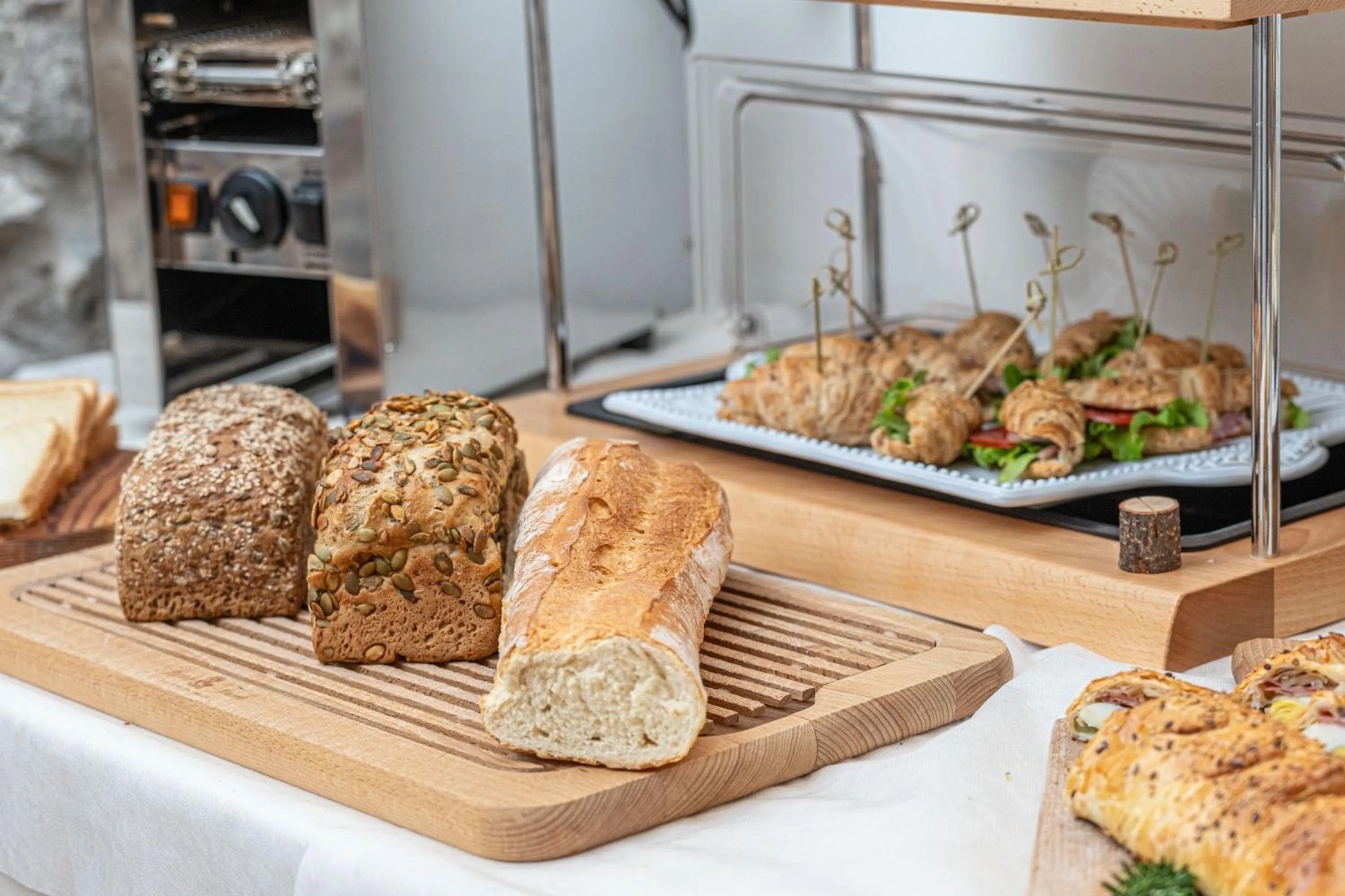 Breakfast in Good Life Hotel Garden - Private Spa and Pool