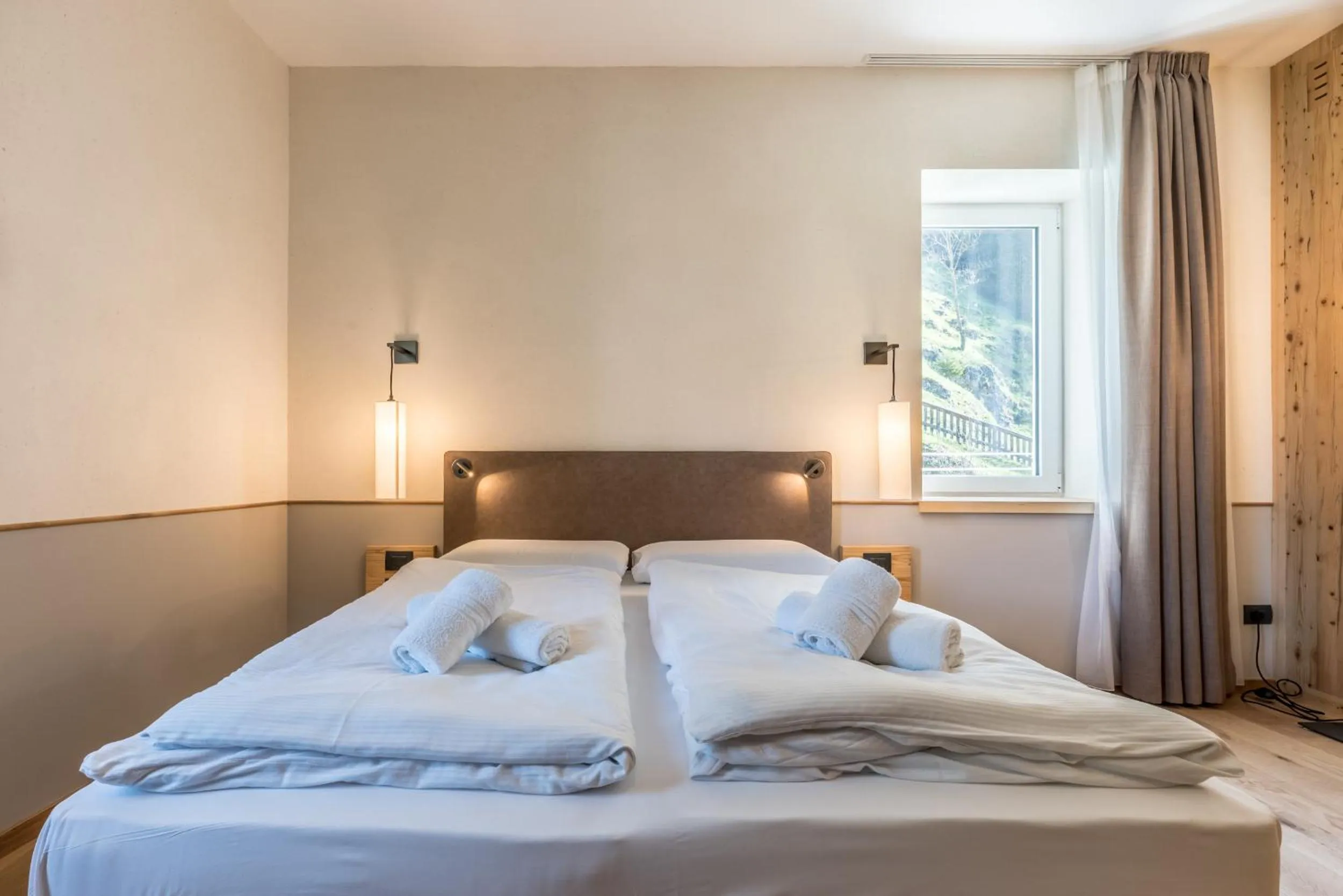 Bed in Good Life Hotel Garden - Private Spa and Pool