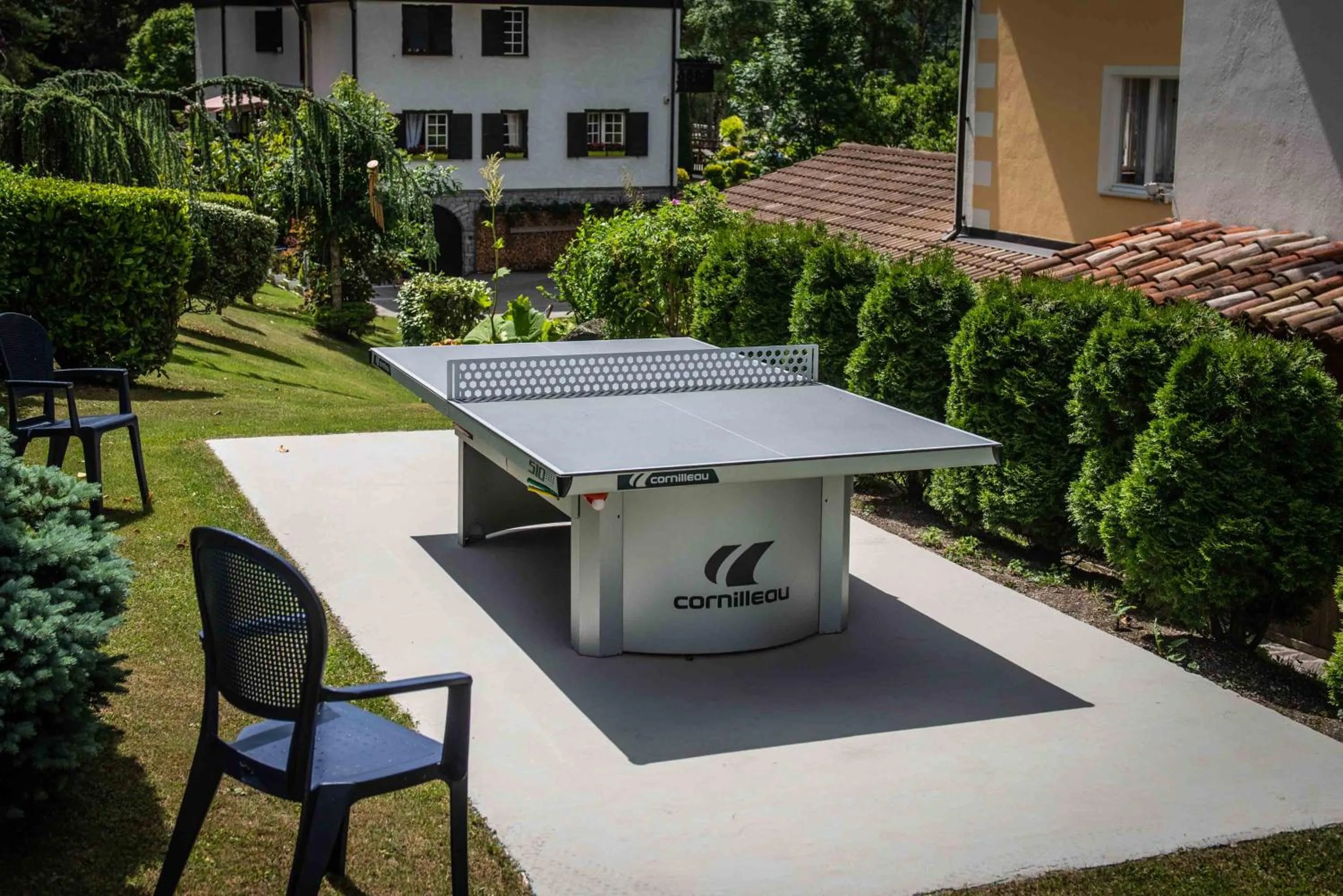 Table tennis in Good Life Hotel Garden - Private Spa and Pool