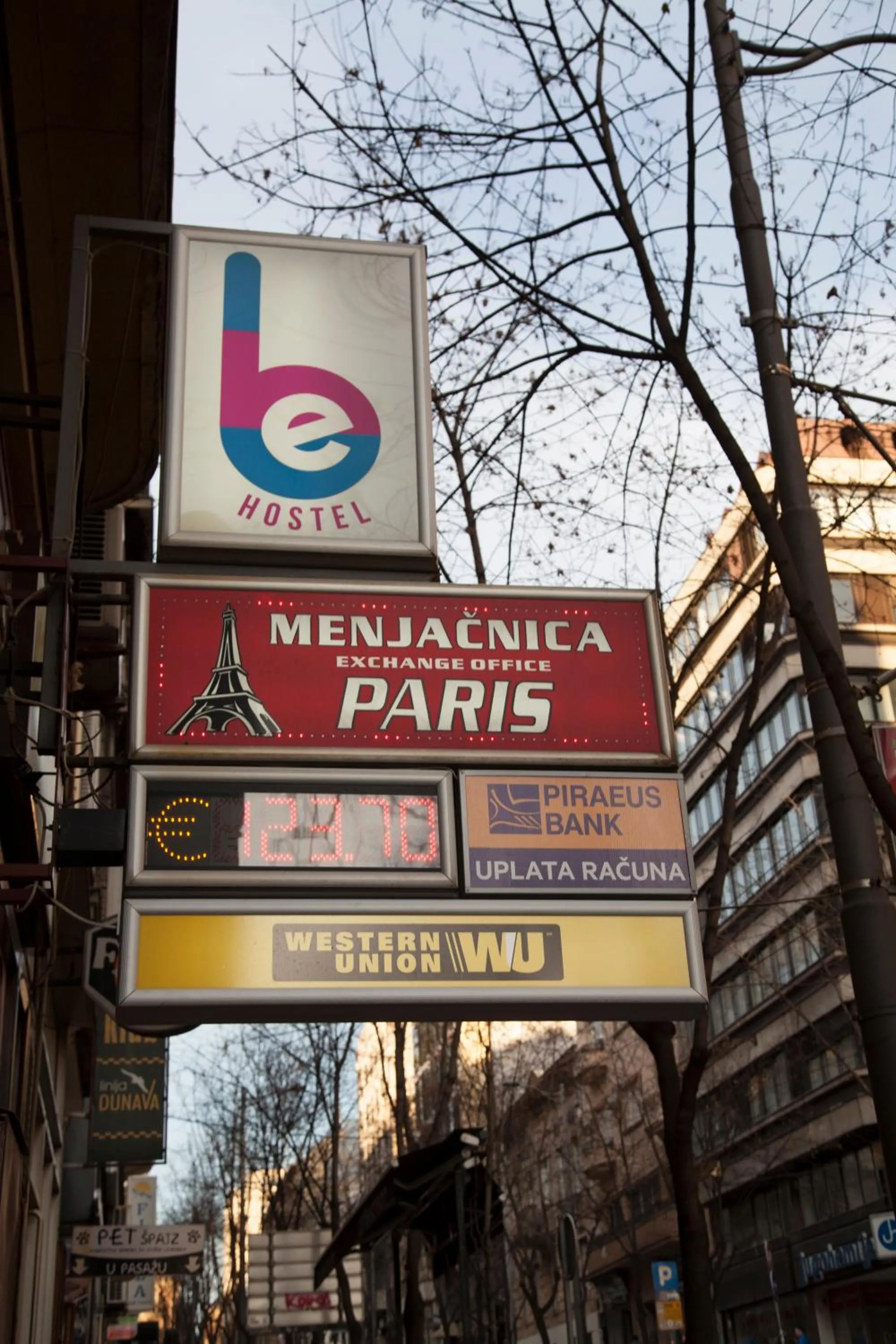 Facade/entrance in Hostel Beogradjanka