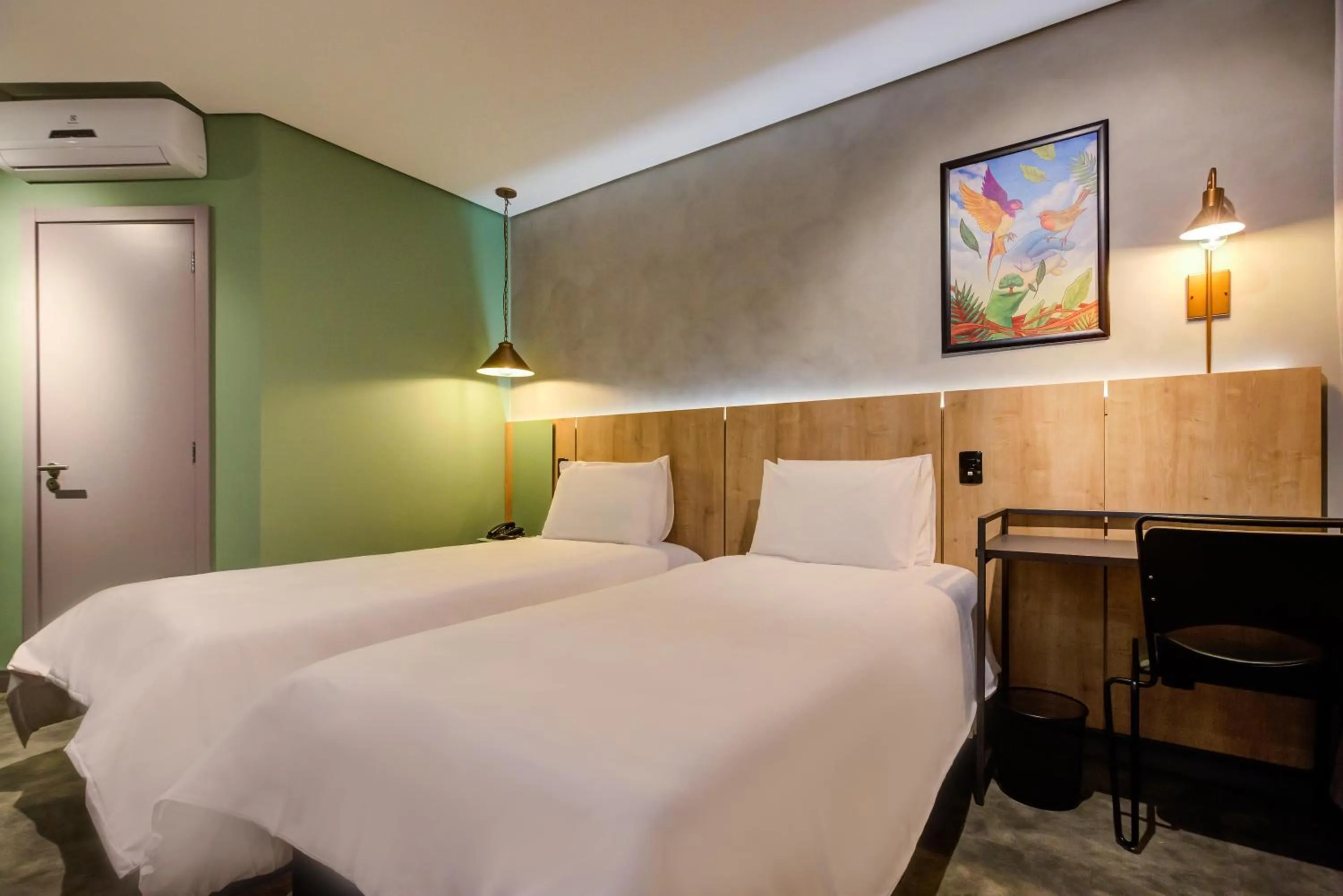 Bed in Slaviero Ponta Grossa