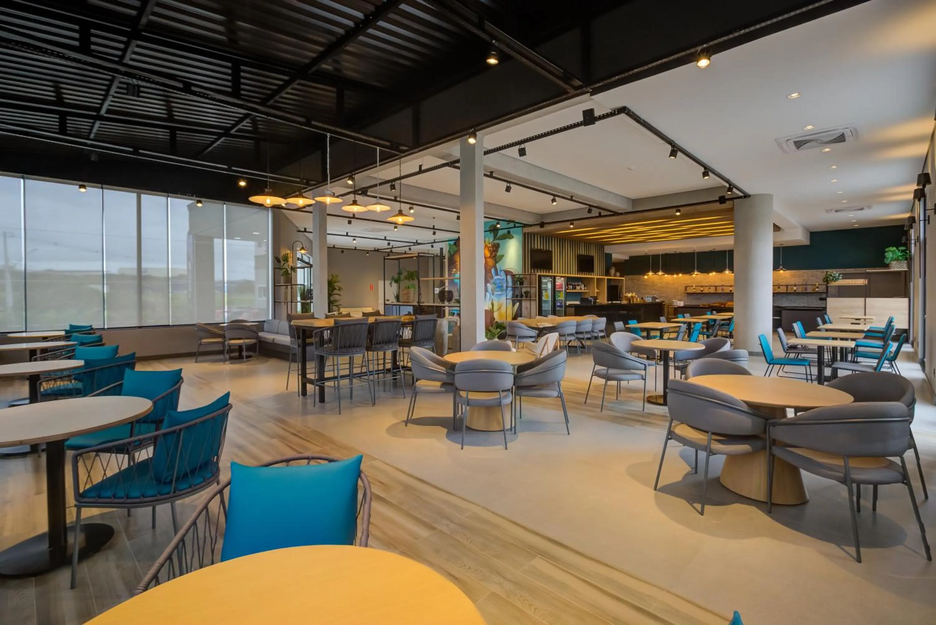 Restaurant/places to eat in Slaviero Ponta Grossa