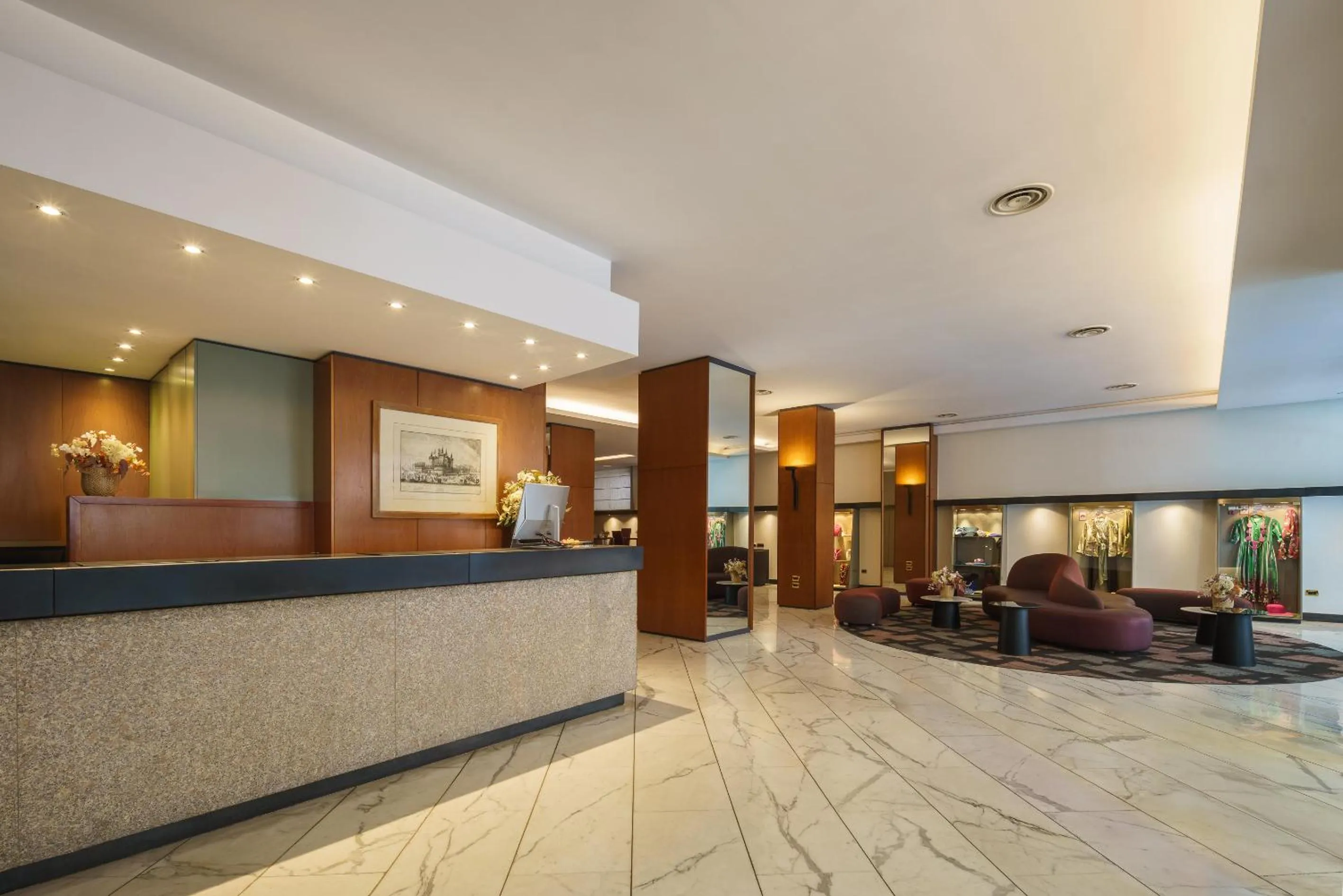 Lobby or reception in Exe Majestic