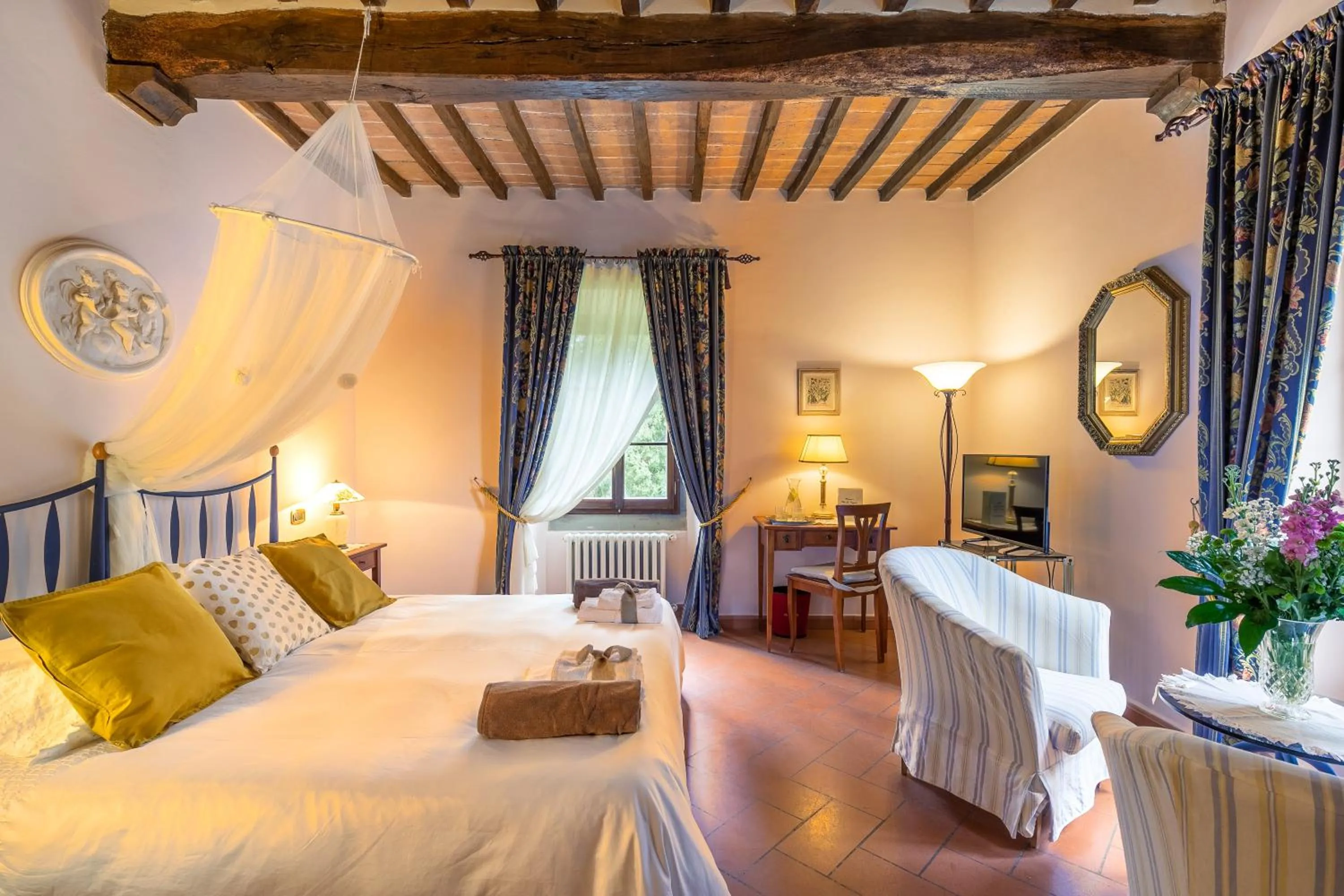 Bed in Relais Villa La Cappella