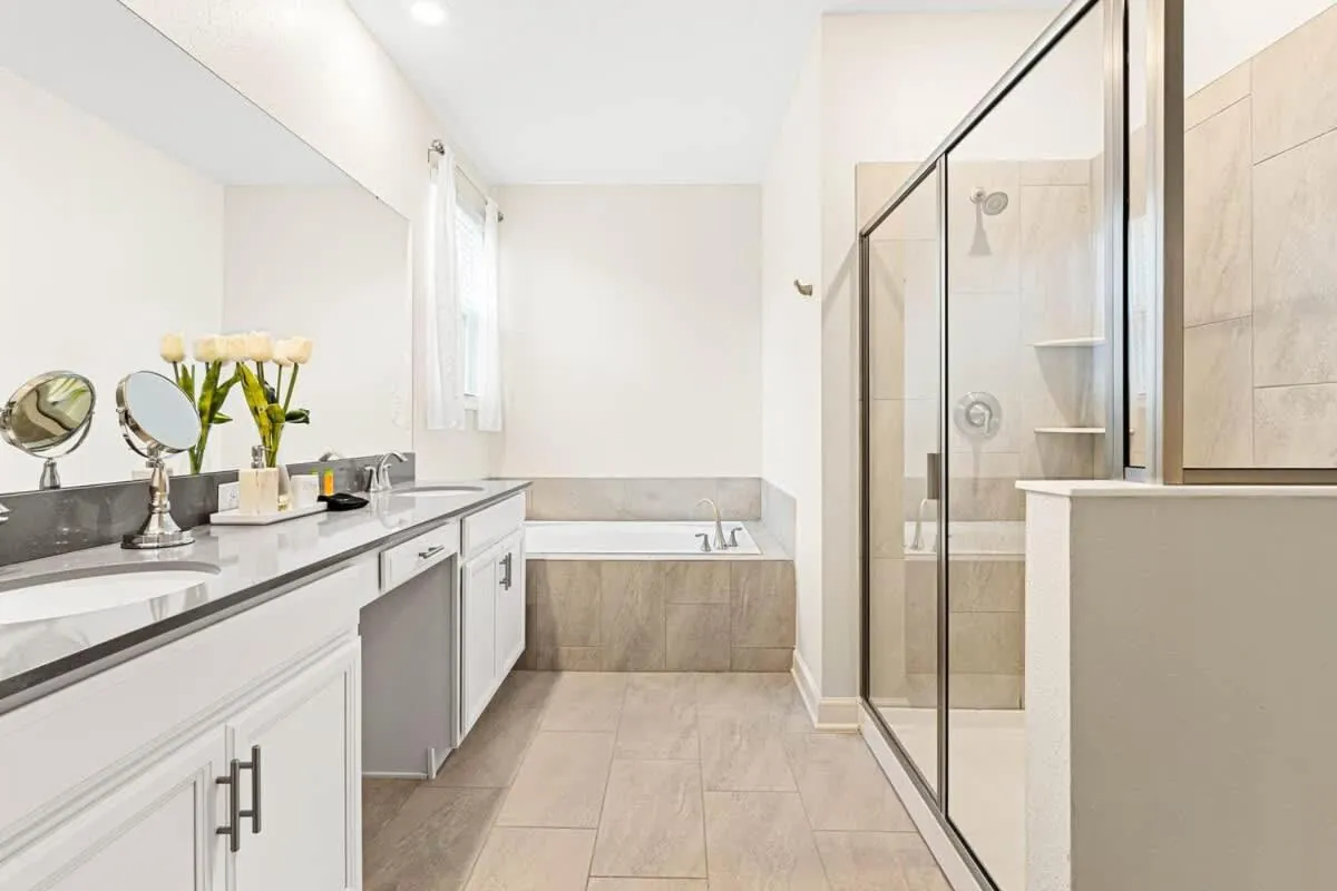 Sophisticated 6BR at Storey Lake SL2766