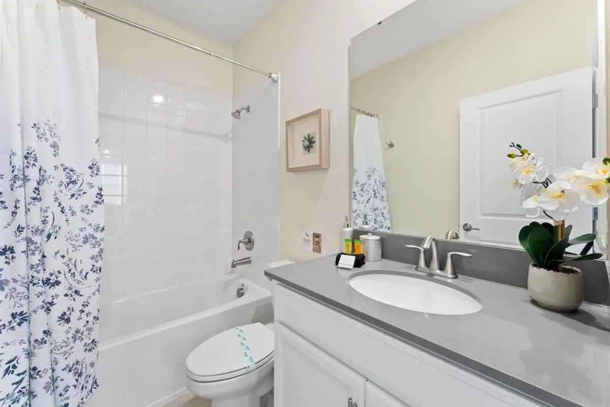 Sophisticated 6BR at Storey Lake SL2766