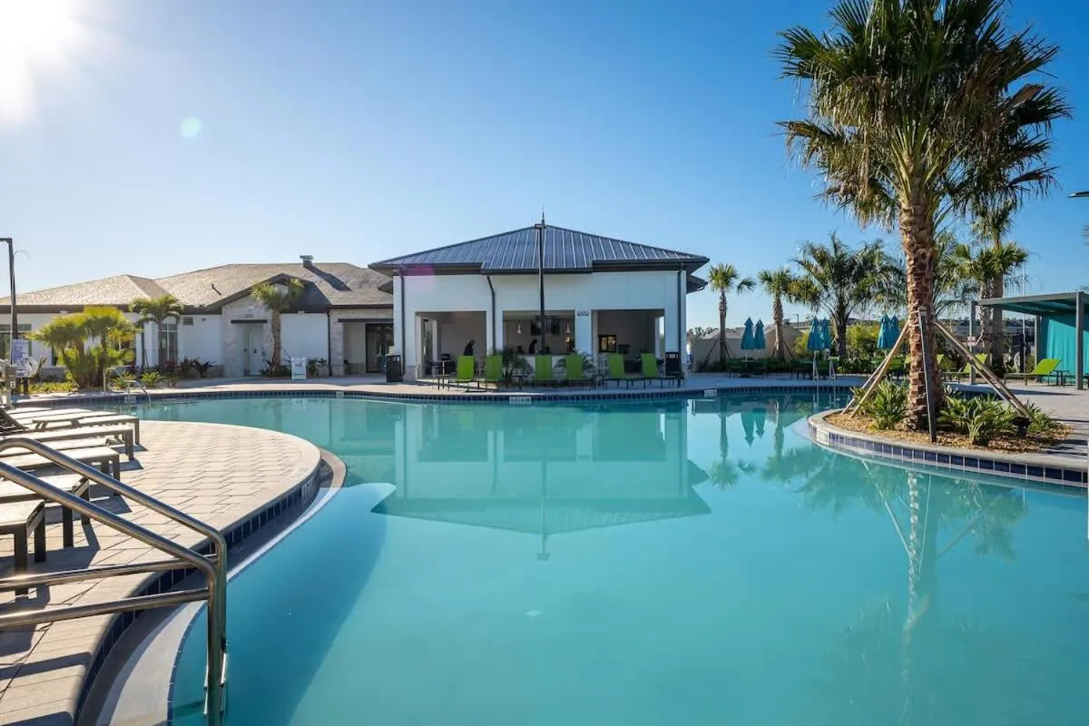 Sophisticated 6BR at Storey Lake SL2766