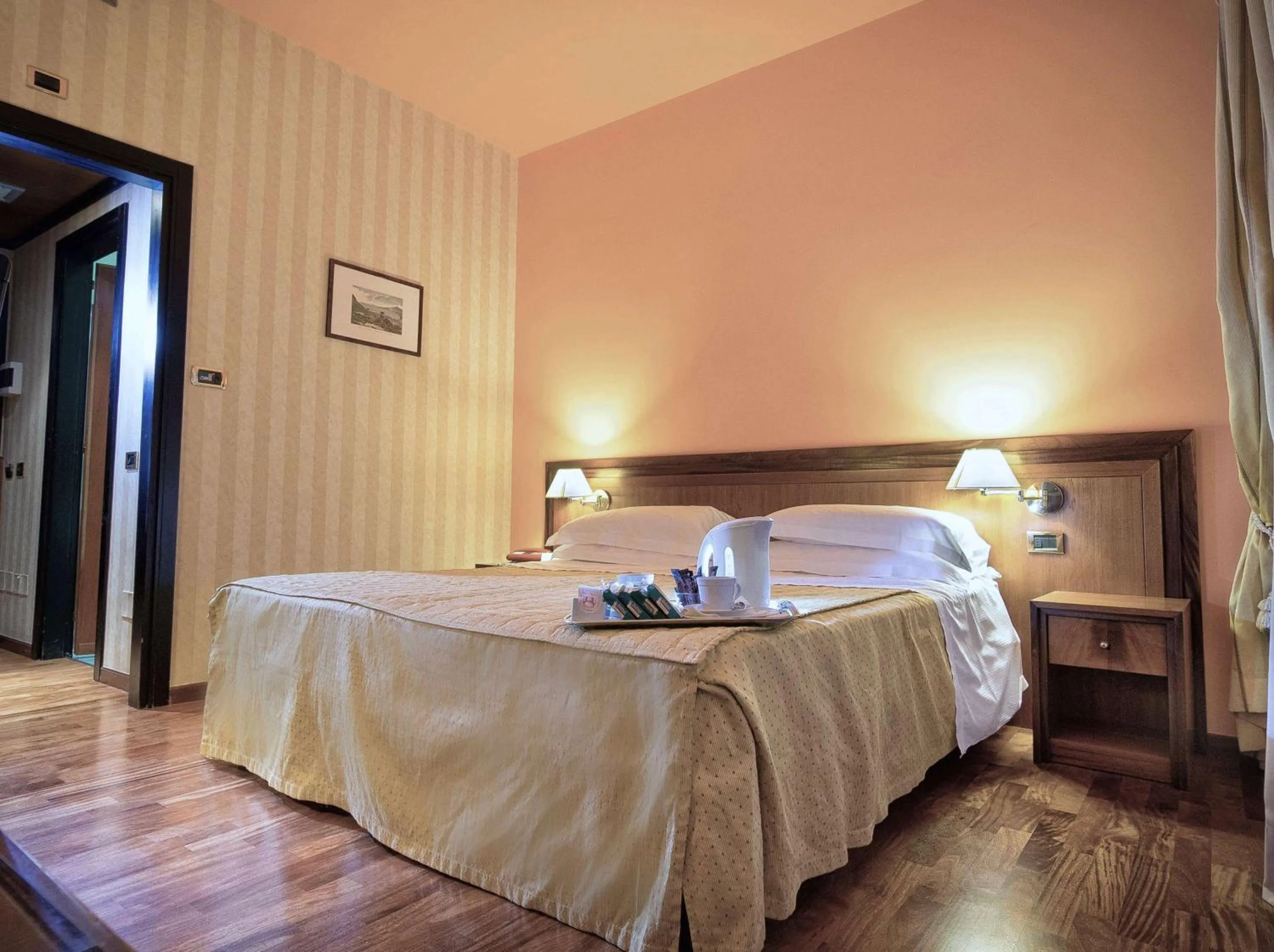 Bedroom, Bed in Best Western Hotel Ferrari