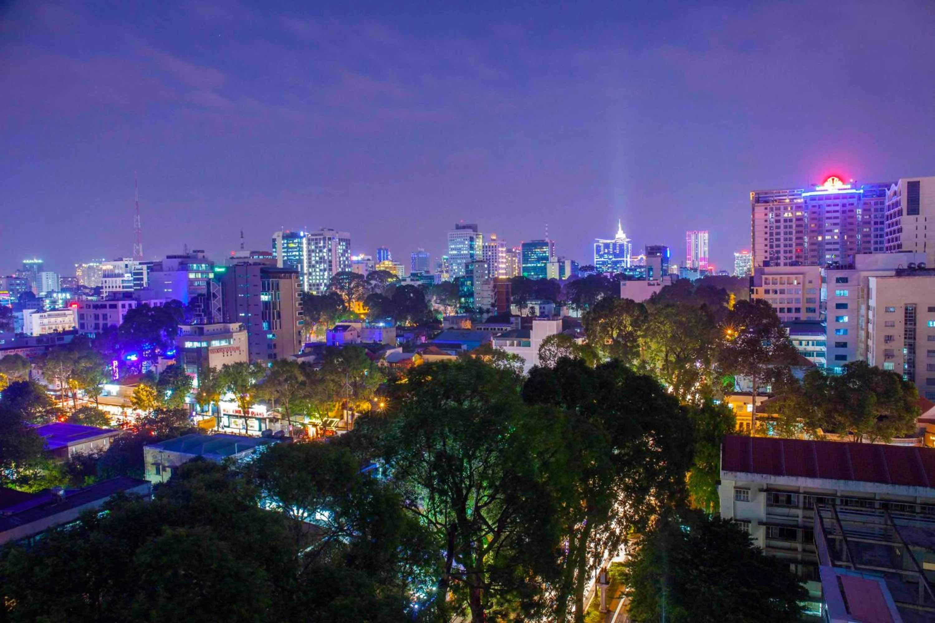 Lounge or bar in ÊMM Hotel Saigon