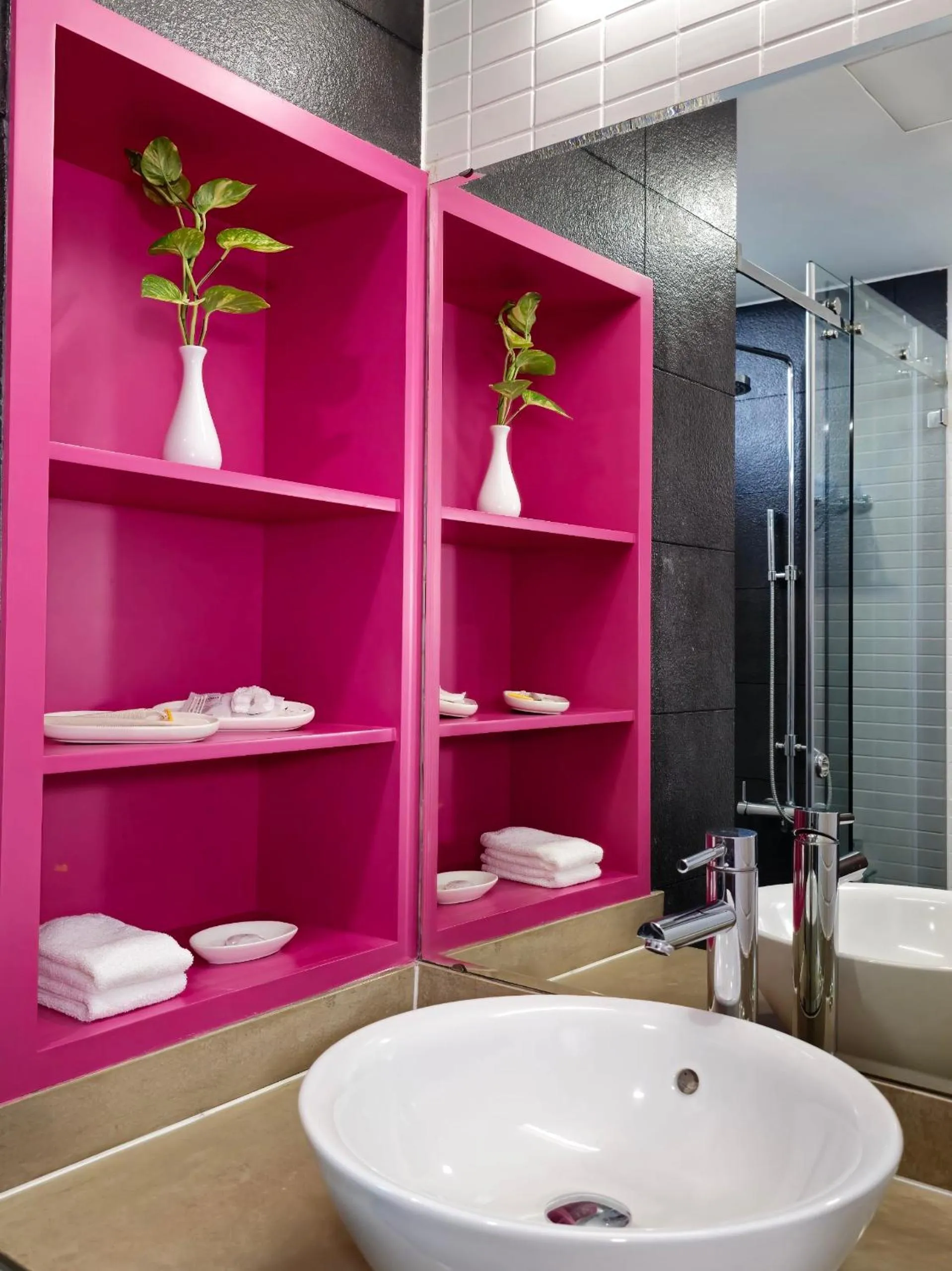 Bathroom in ÊMM Hotel Saigon