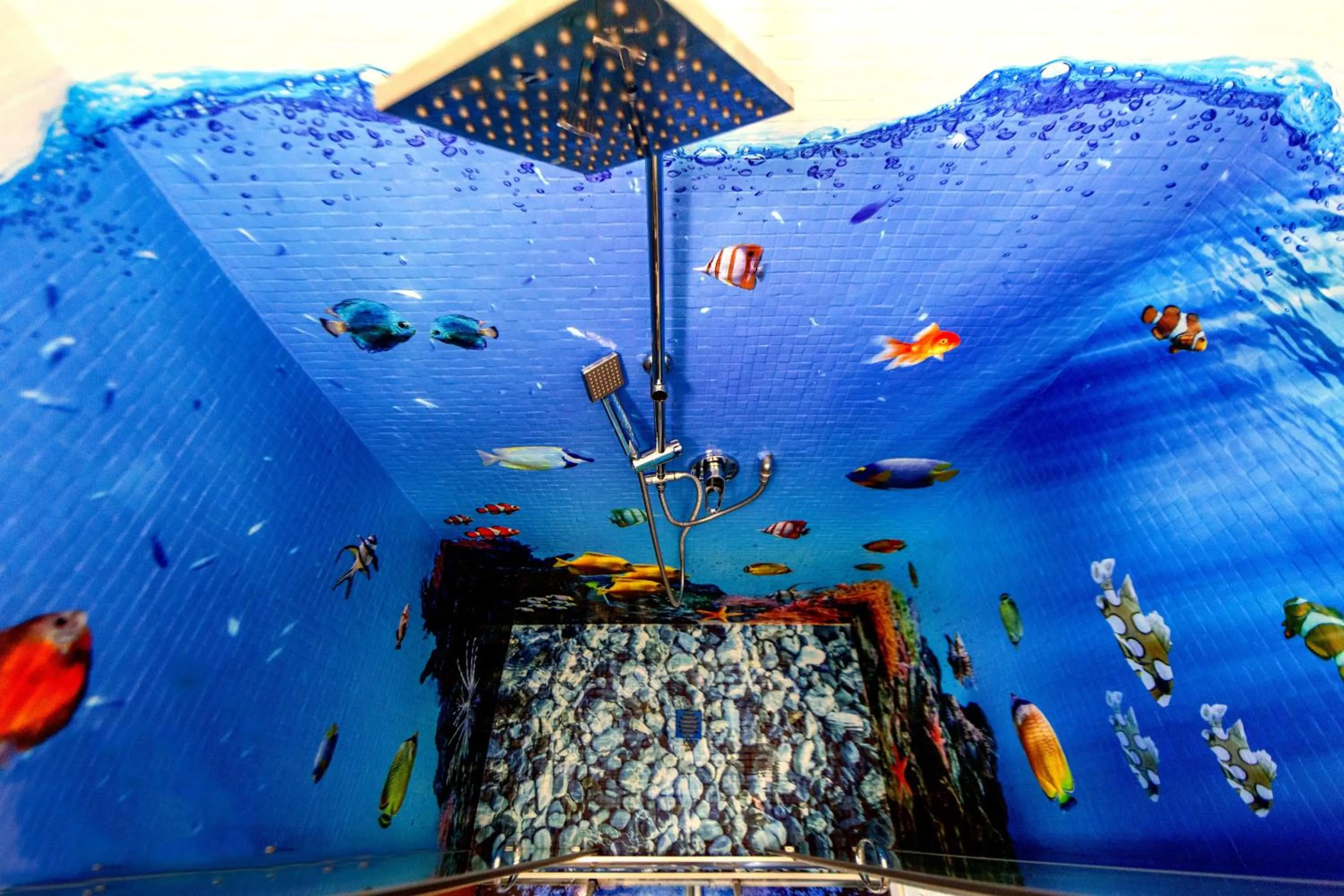 Shower in Affittacamere Pavia