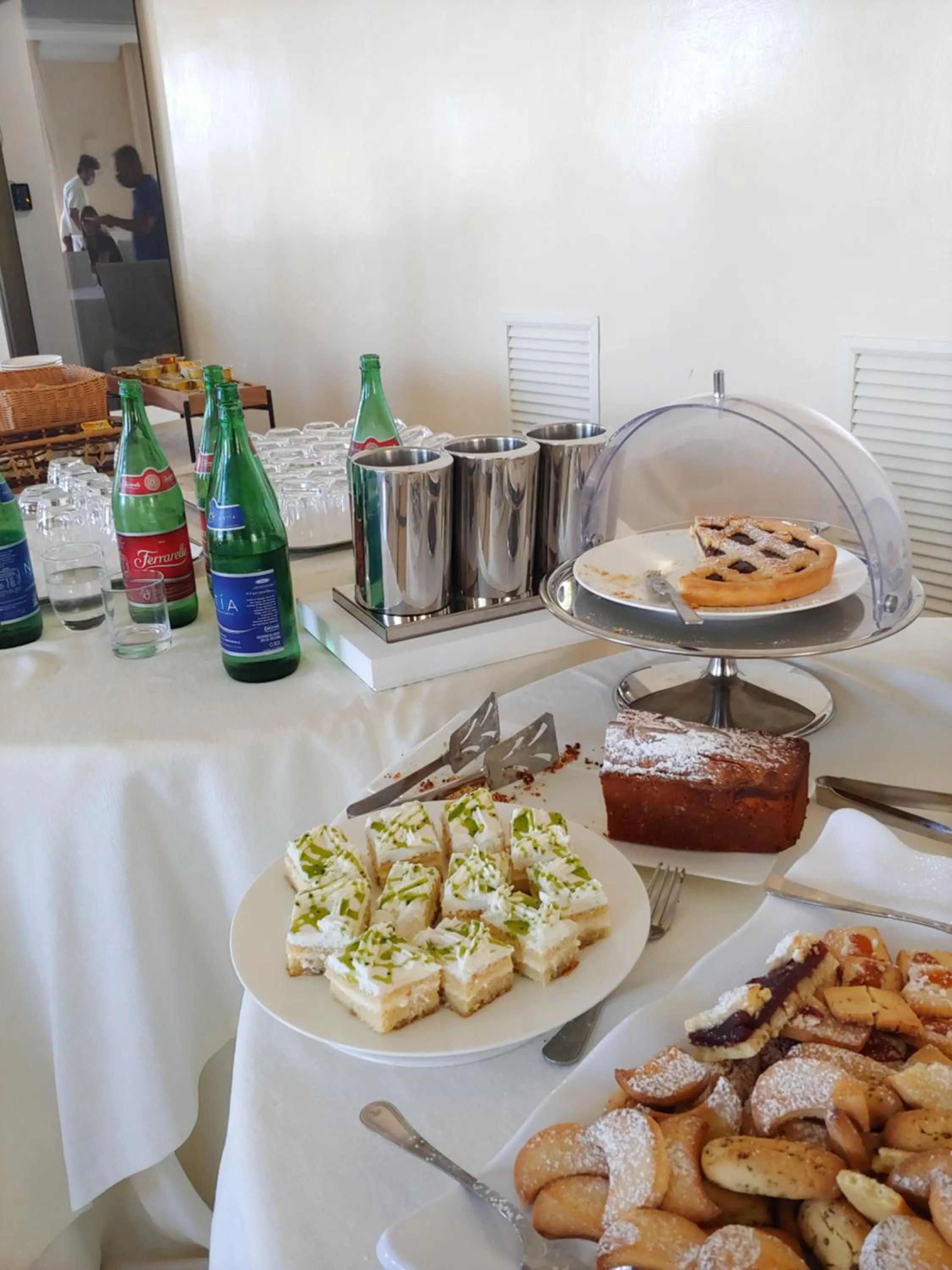 Breakfast in Resort Santangelo & SPA