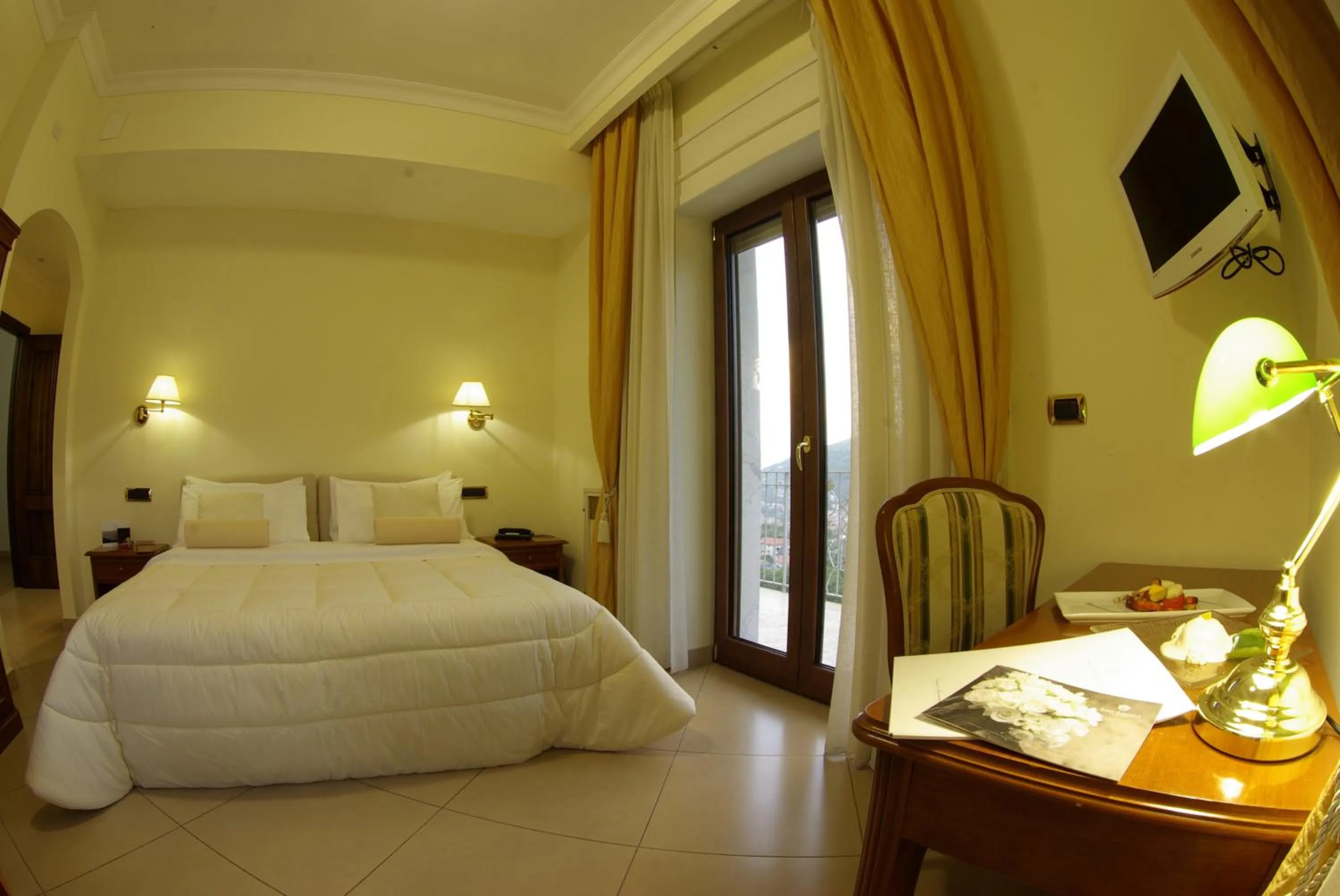 Bed in Resort Santangelo & SPA