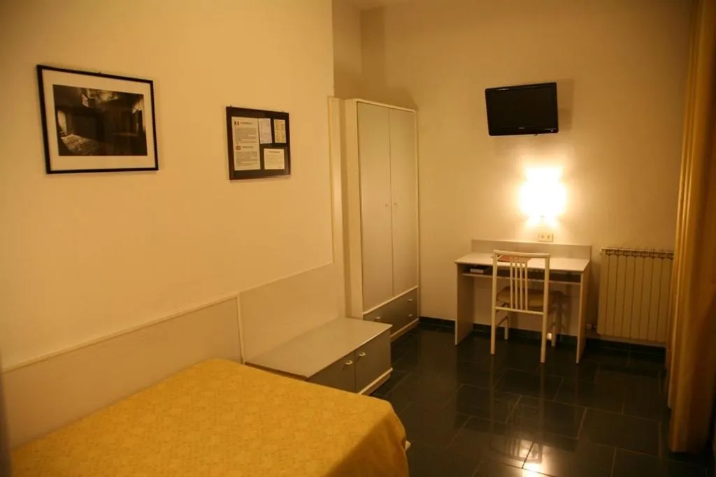 Bedroom in Hotel San Pellegrino