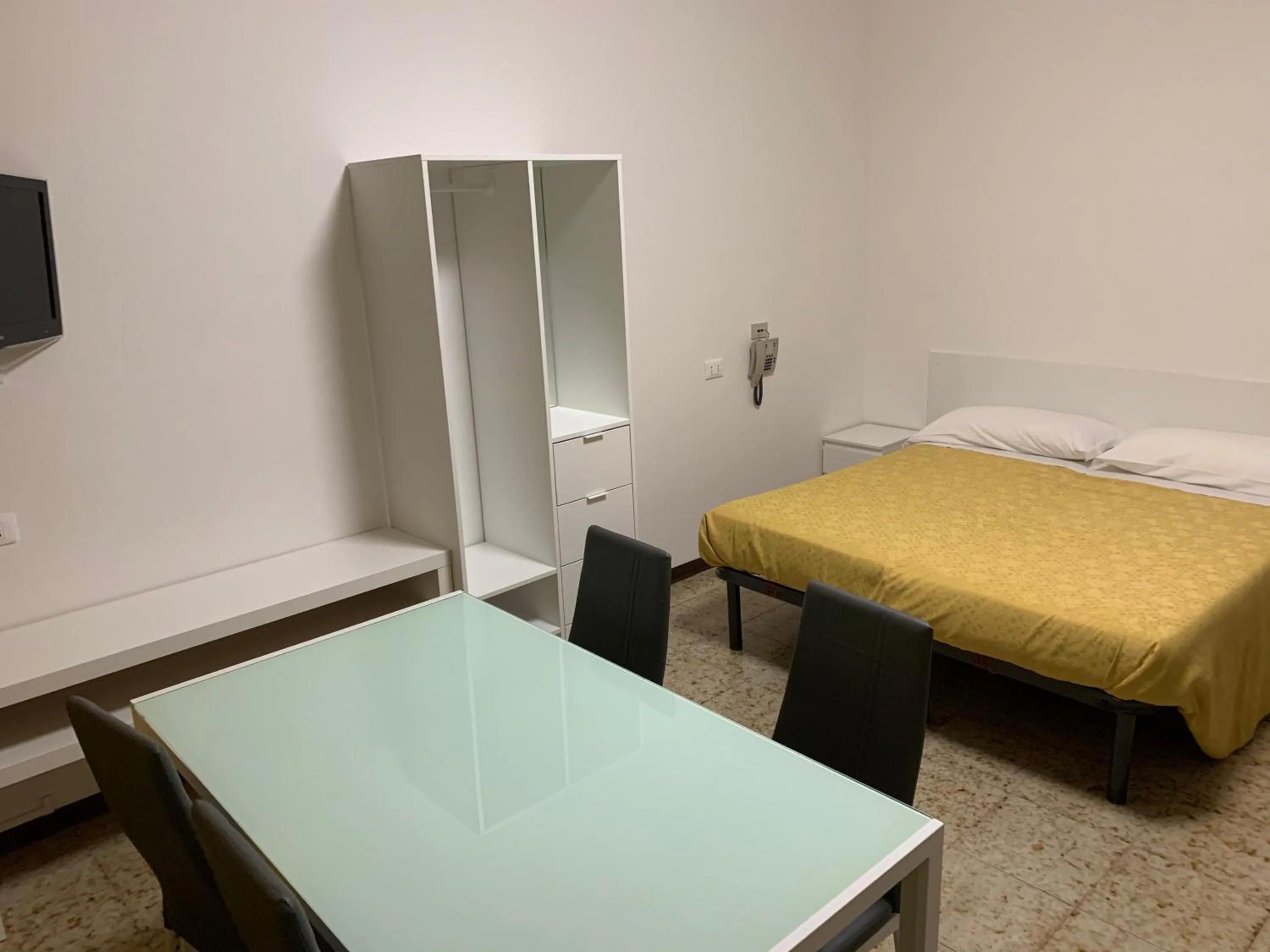 Photo of the whole room in Hotel San Pellegrino