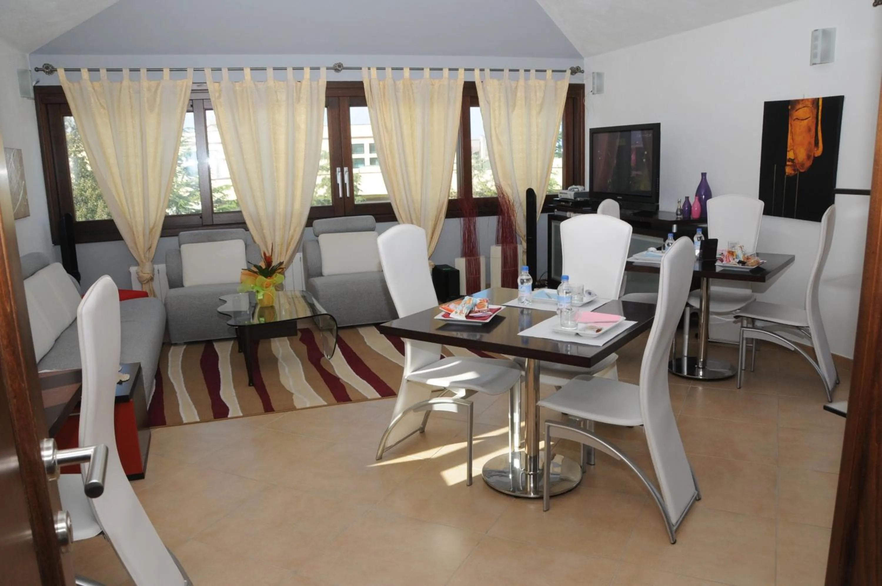 TV and multimedia in Eldivin