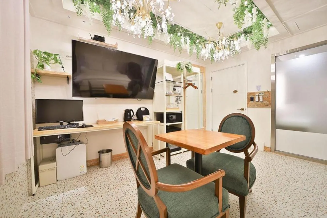 Daegu February Hotel DongdaeguStation