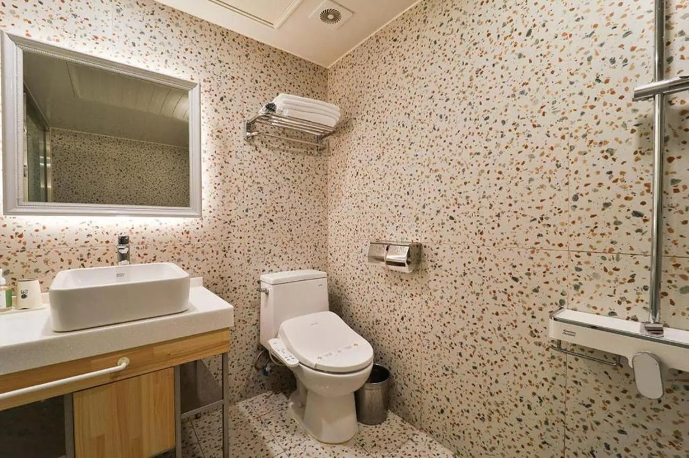 Daegu February Hotel DongdaeguStation