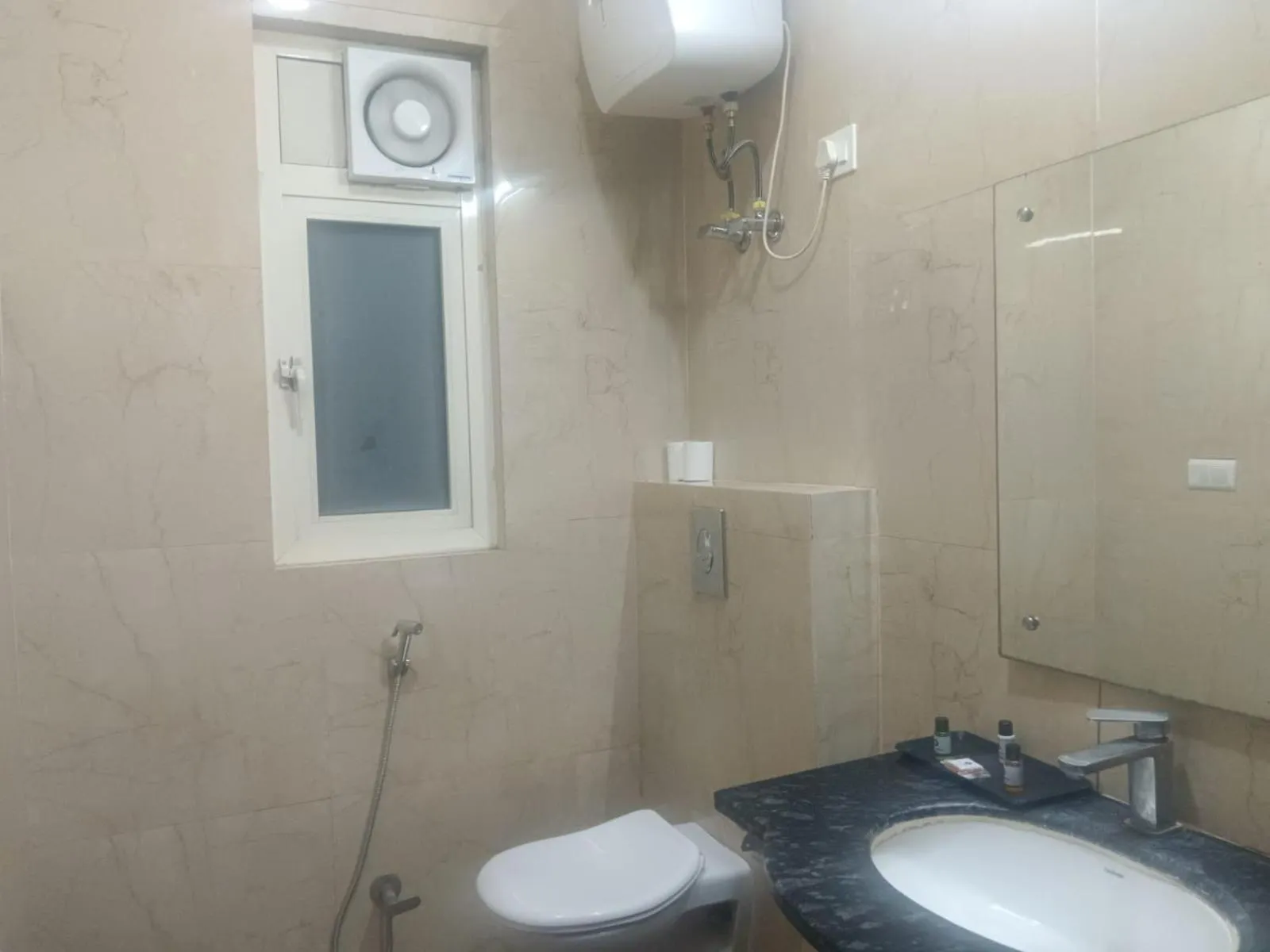 The Lohmod- Boutique Hotel At Delhi Airport