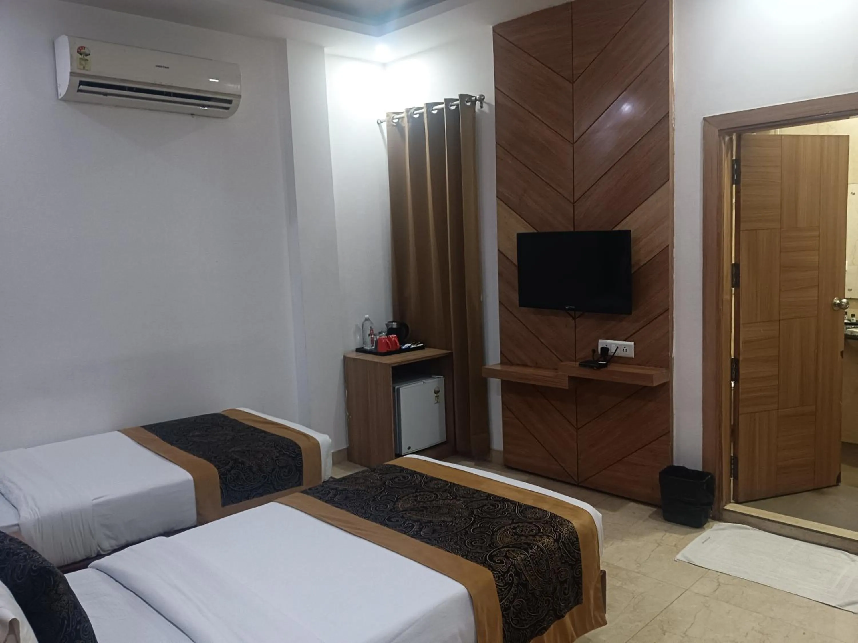 Bed in The Lohmod- Boutique Hotel At Delhi Airport