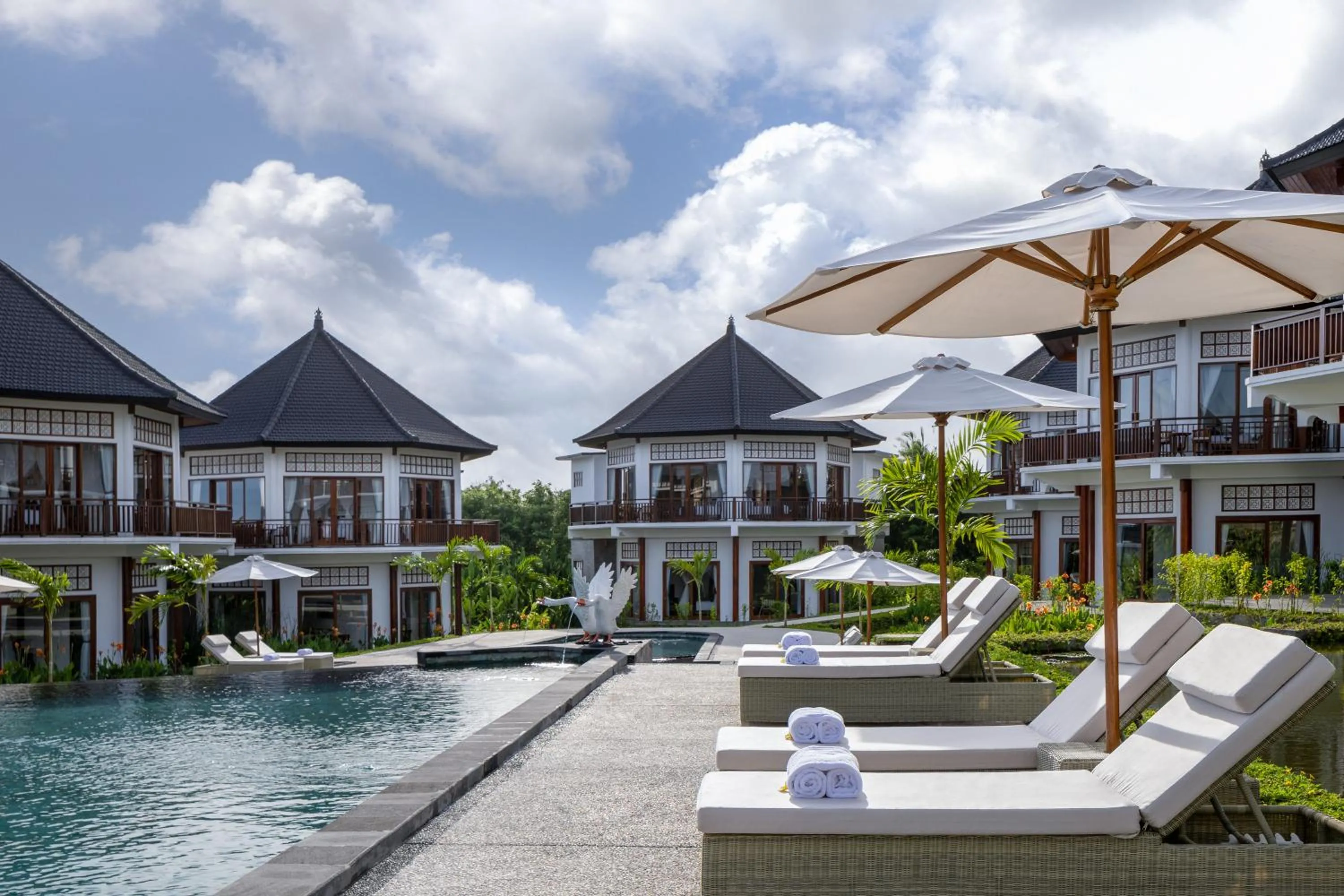 Property building in Swan Paradise A Pramana Experience