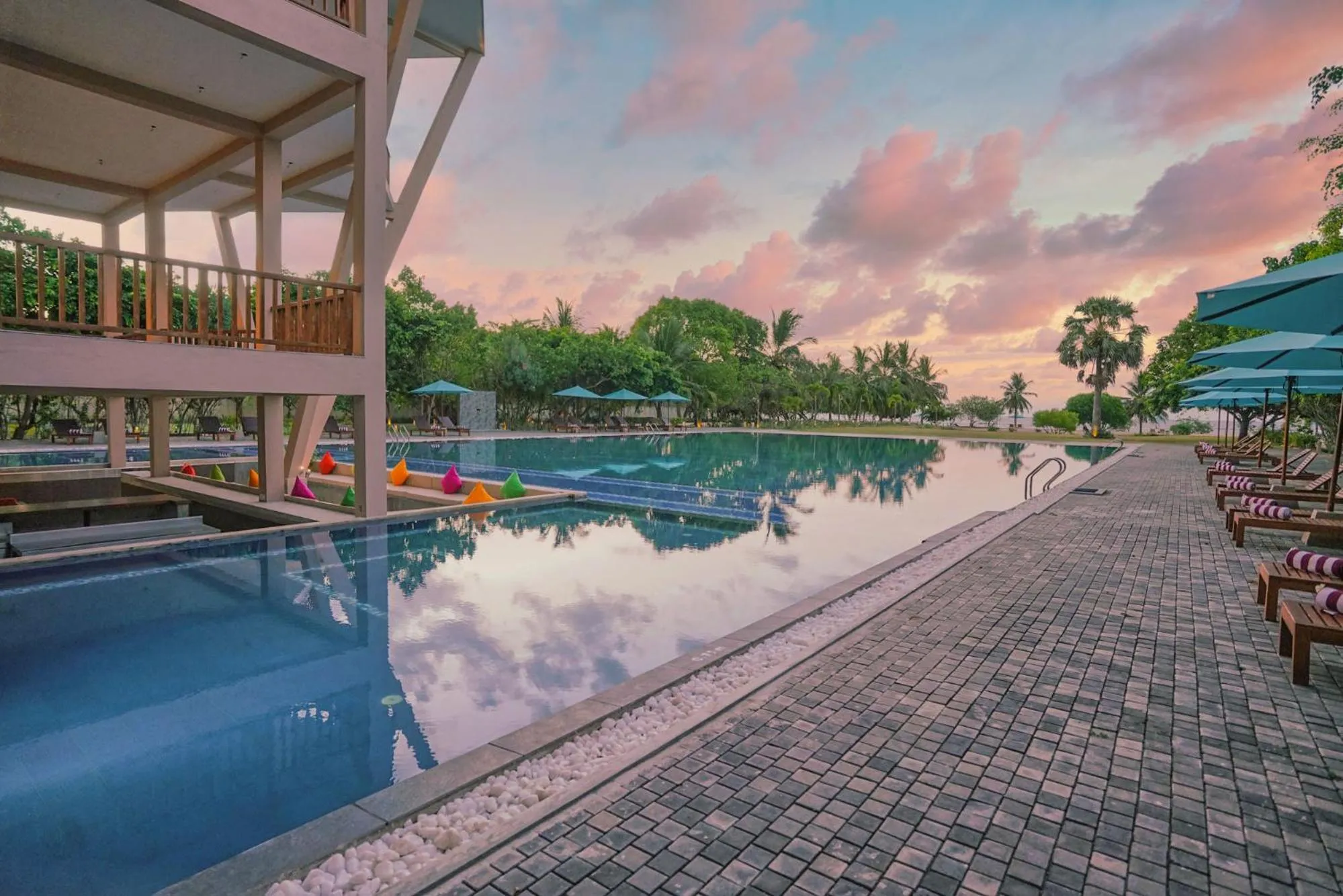 Pool view in Breeze Pasikudah
