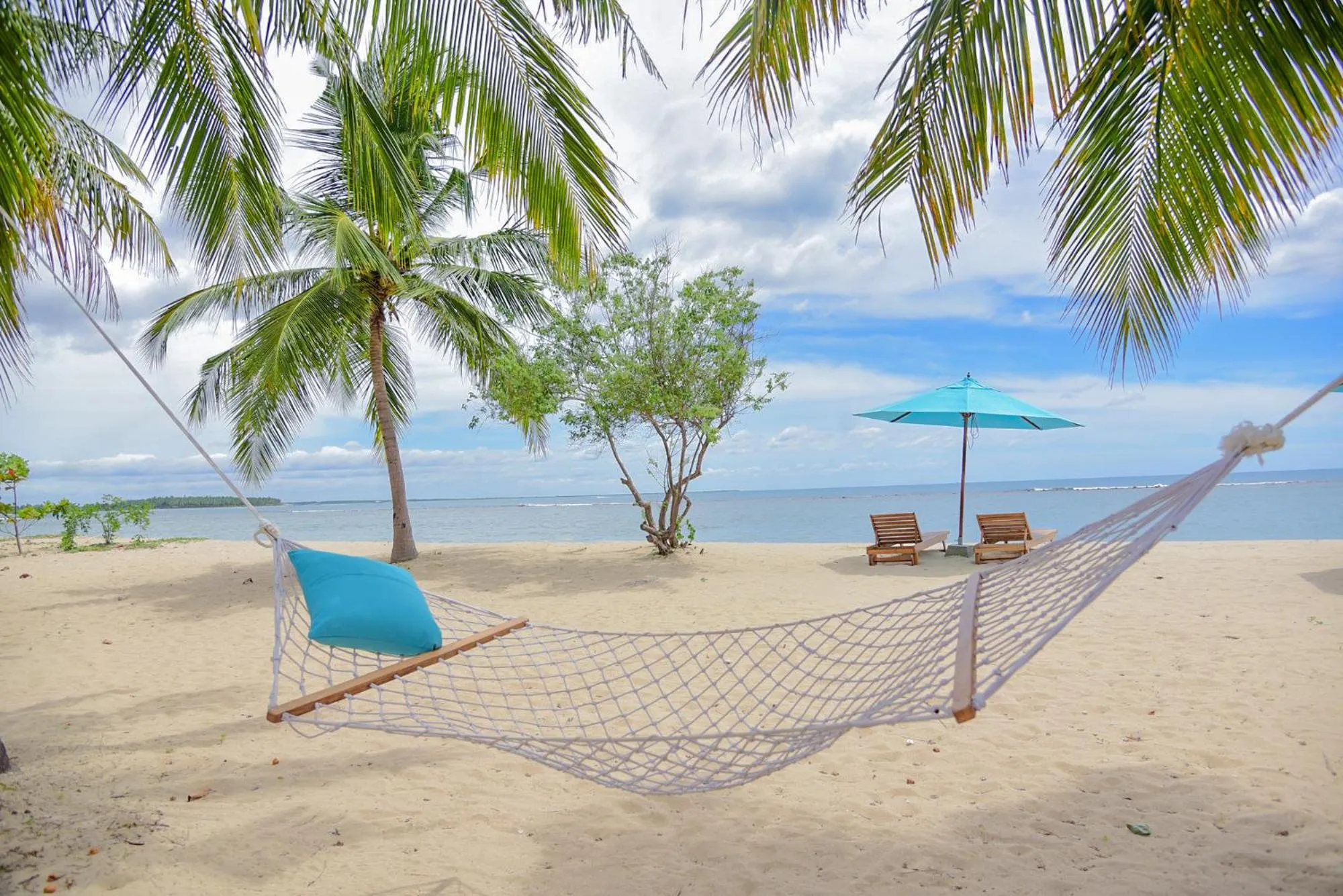 Beach in Breeze Pasikudah