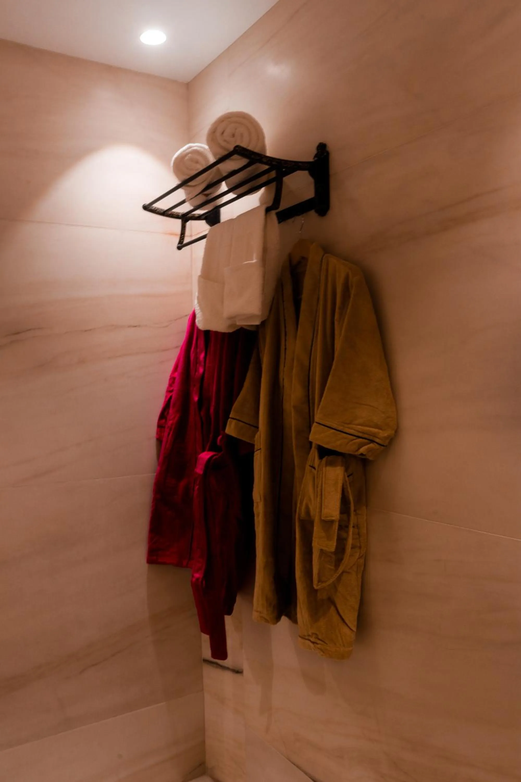 Bathroom in Royal 9 hotel & Banquet