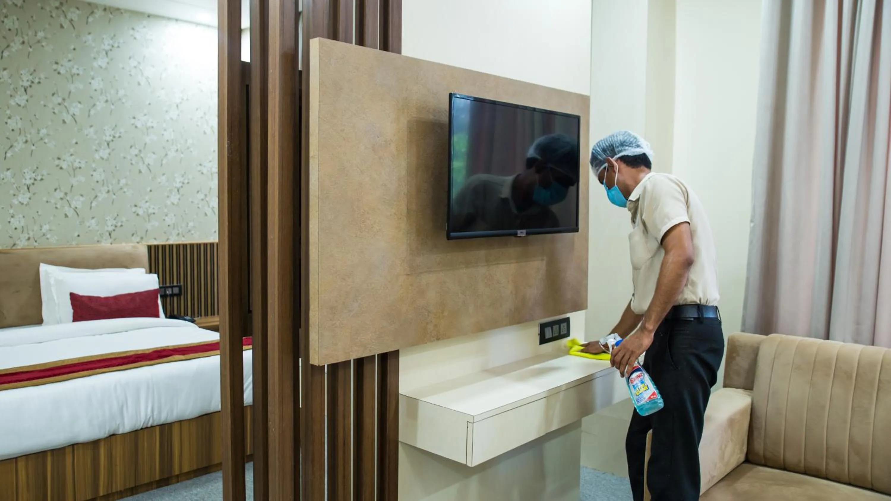 TV and multimedia, Bed in Royal 9 hotel & Banquet