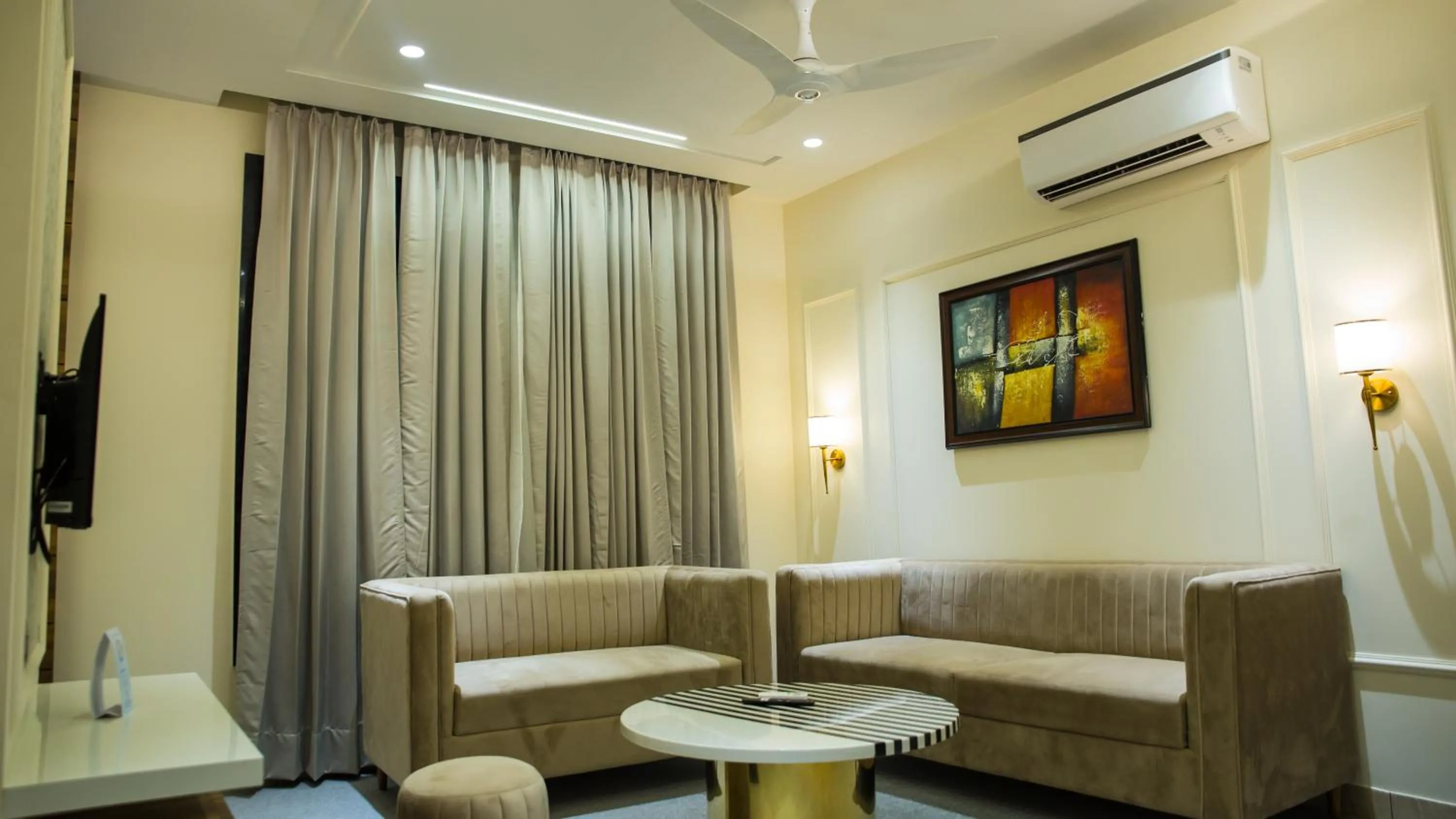 Living room in Royal 9 hotel & Banquet