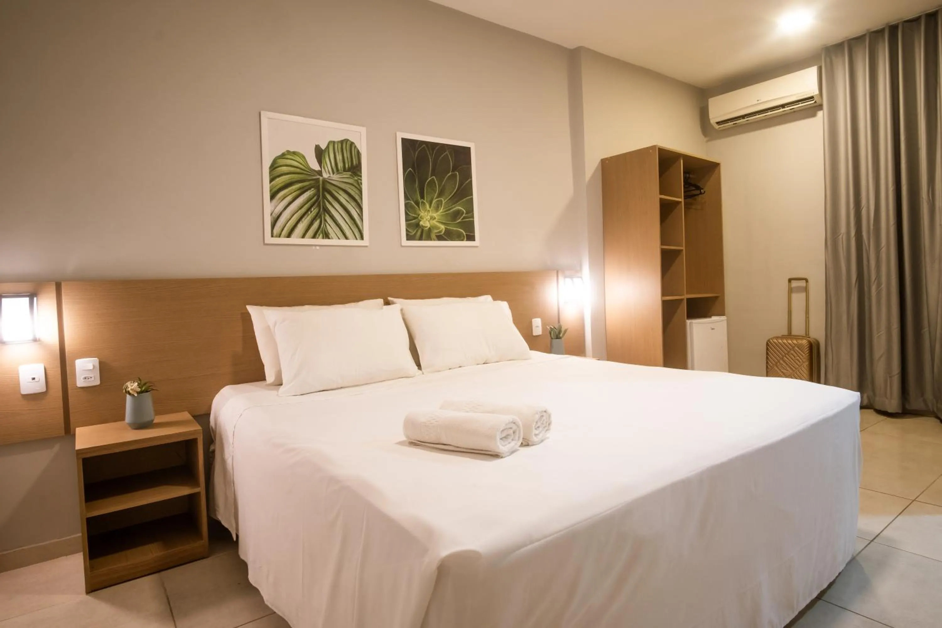 Photo of the whole room, Bed in Marezzi Hotel Aracaju