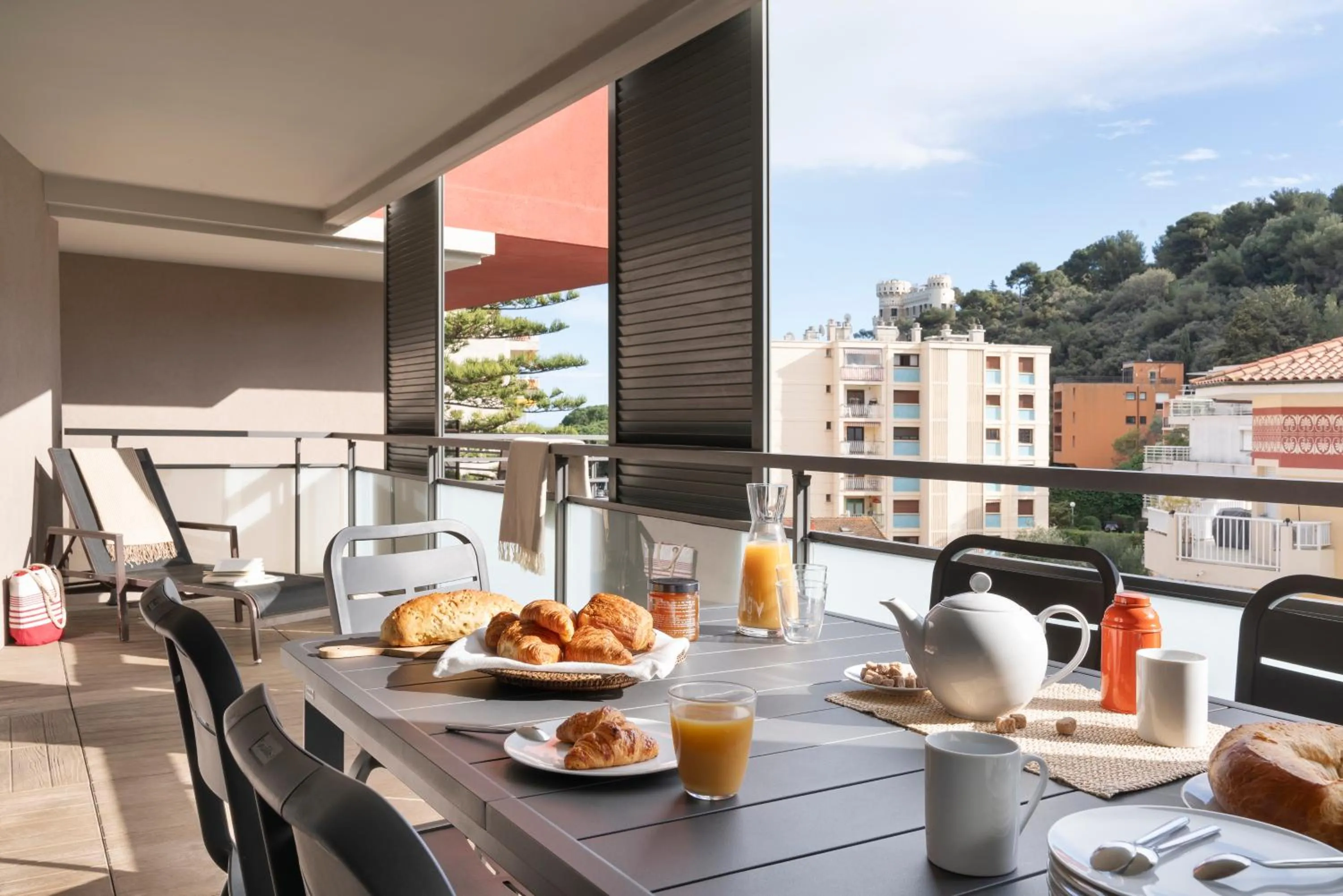 Day in Résidence Pierre & Vacances Premium Julia Augusta