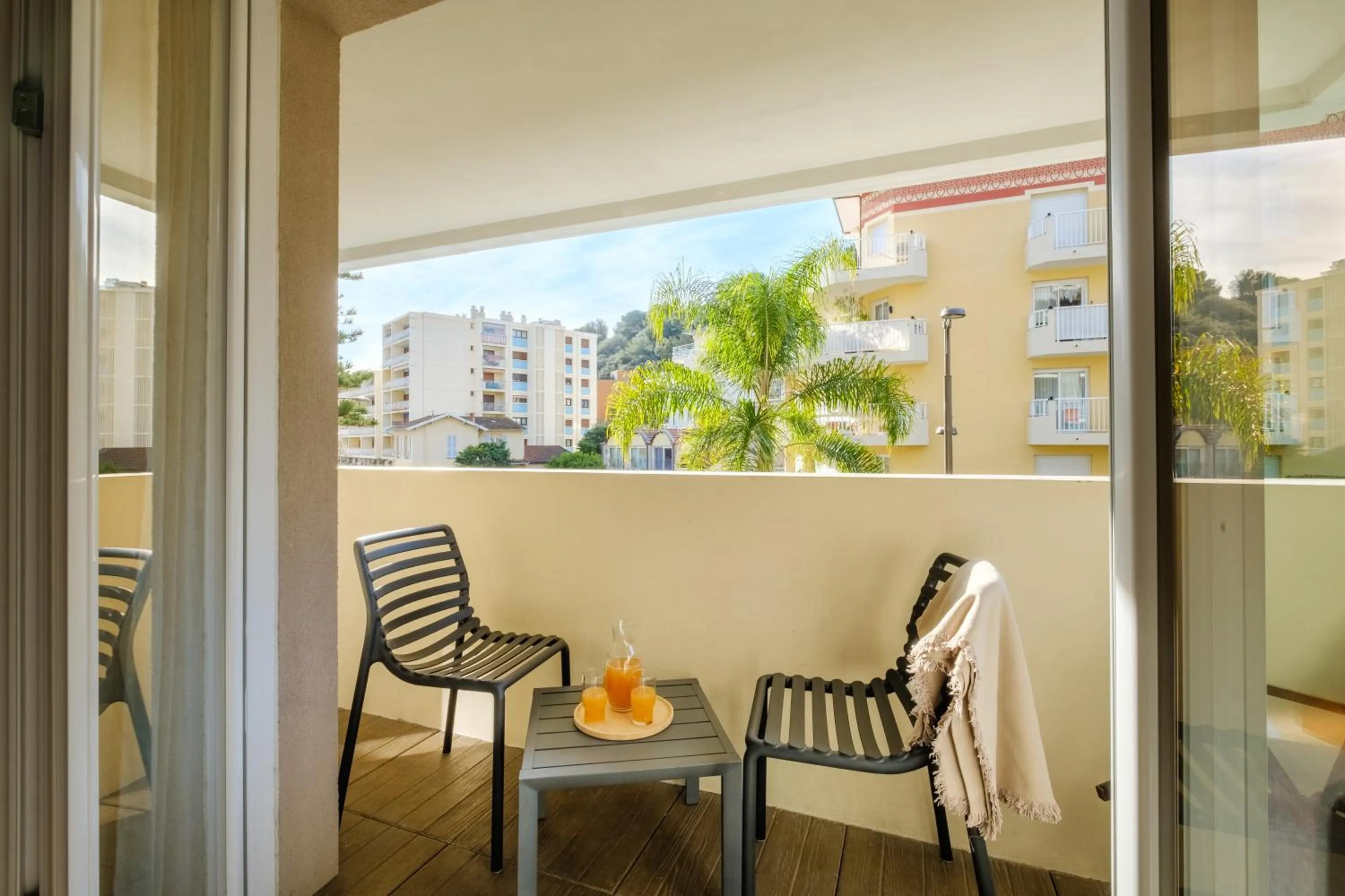 Day in Résidence Pierre & Vacances Premium Julia Augusta