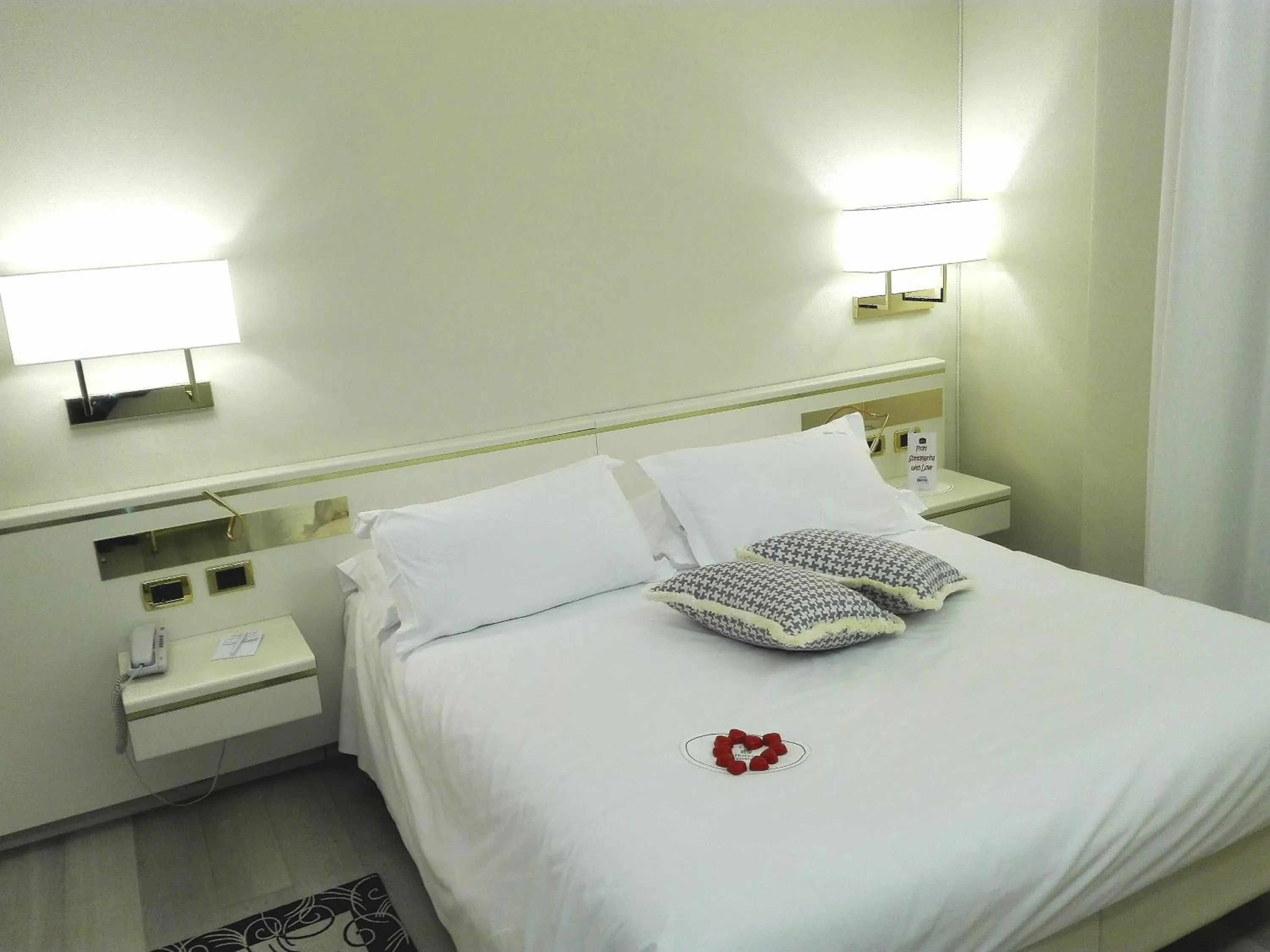 Bedroom, Bed in Hotel Bristol