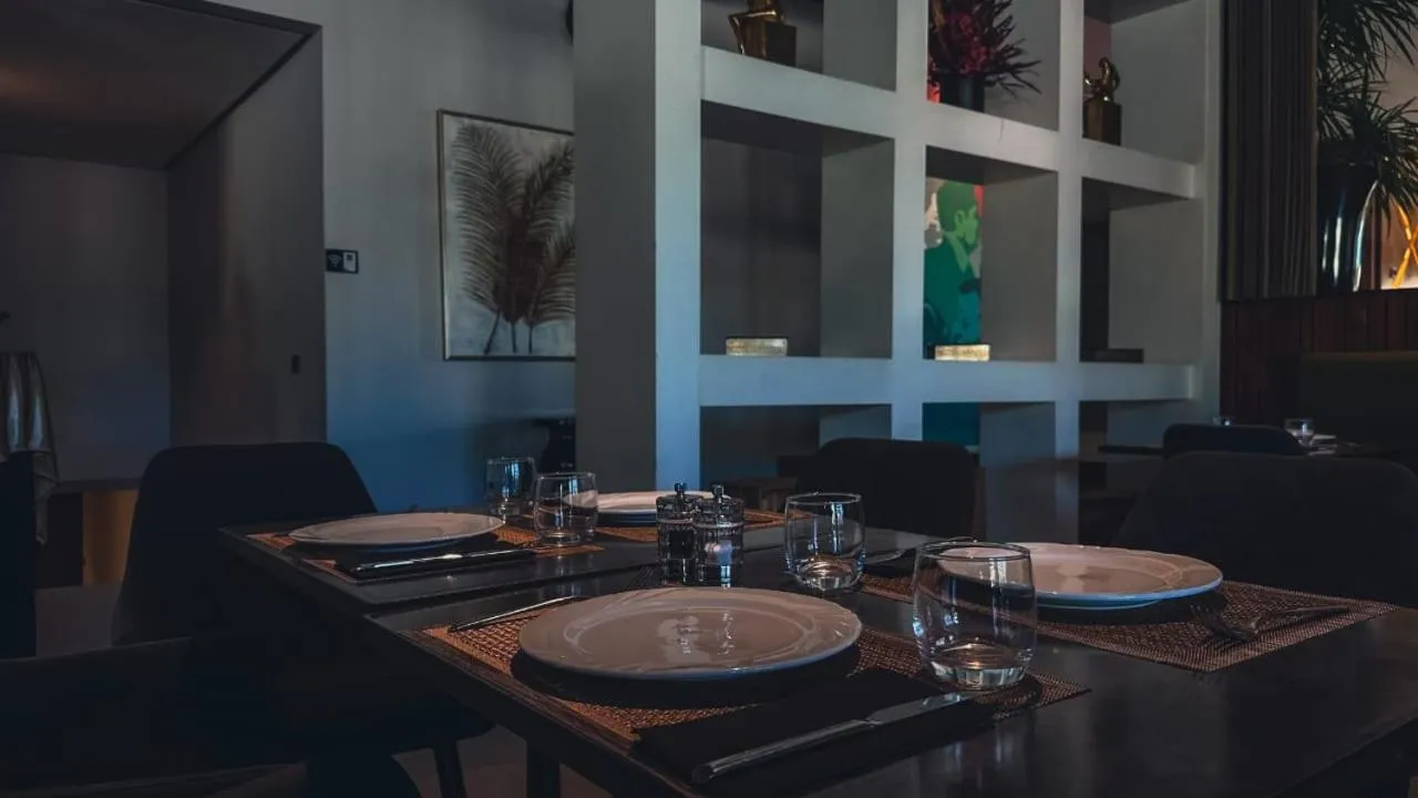 Restaurant/places to eat in Urban Hotel & Spa