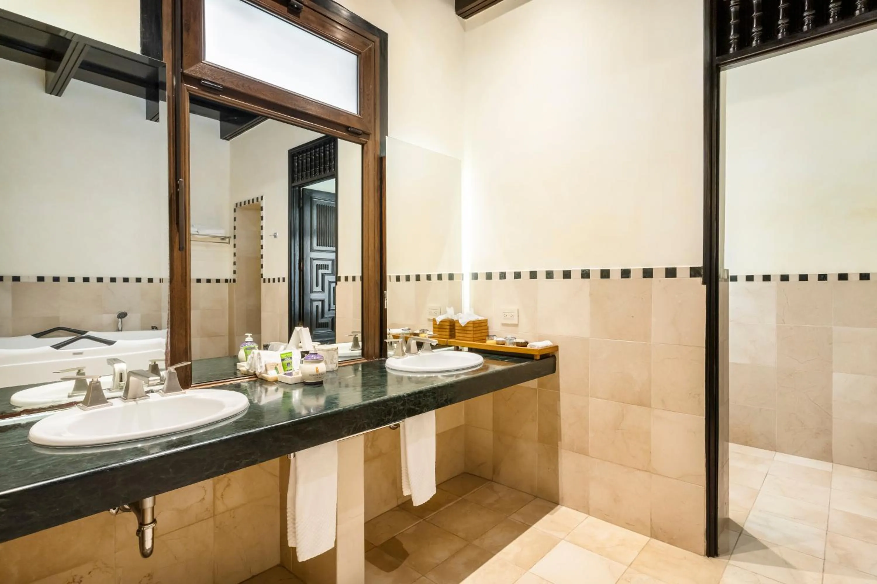 Bathroom in Pensativo House Hotel