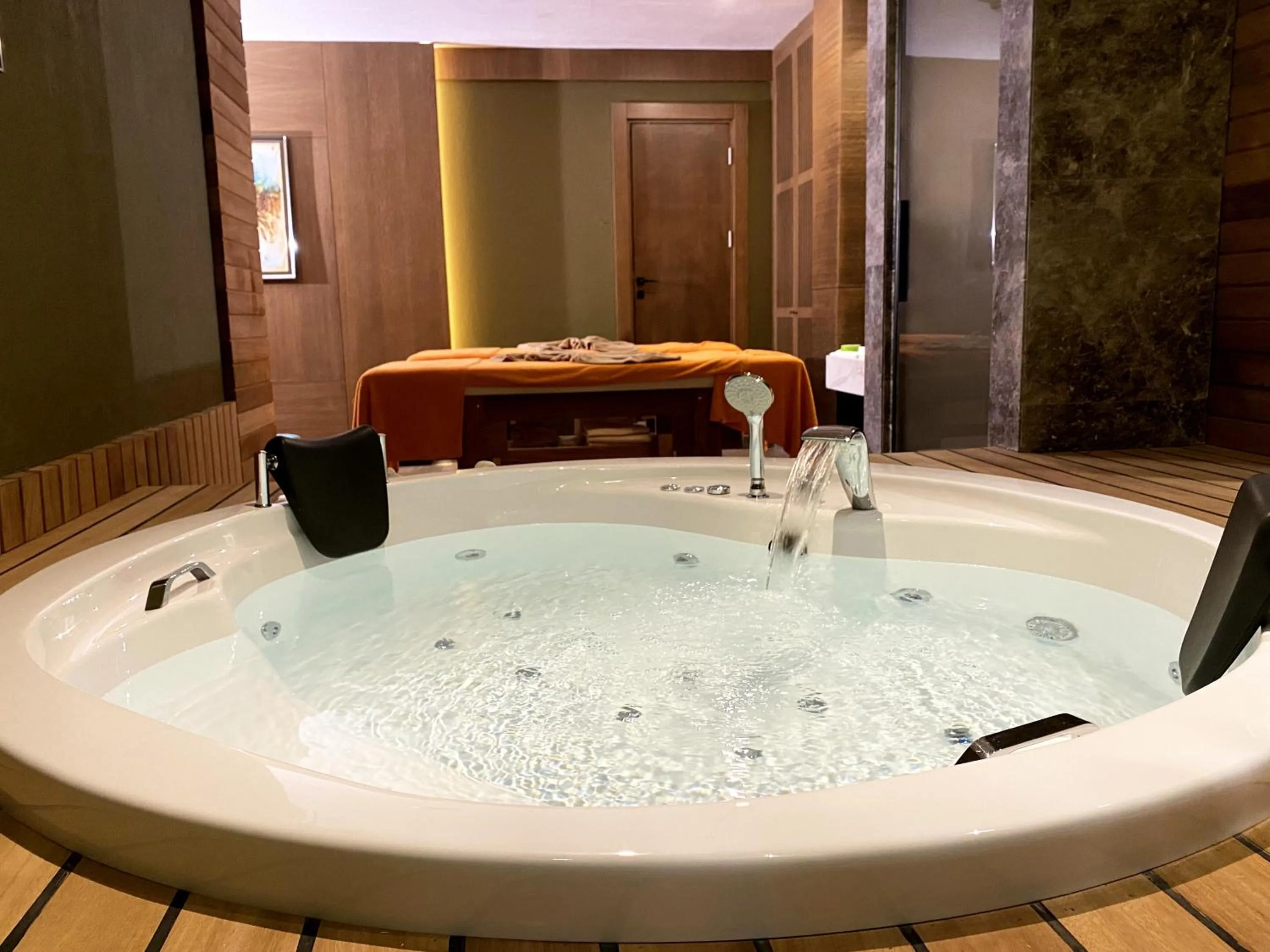 Spa and wellness centre/facilities in Sunthalia Hotels & Resorts Ultra All Inclusive Adults Only Party Hotel