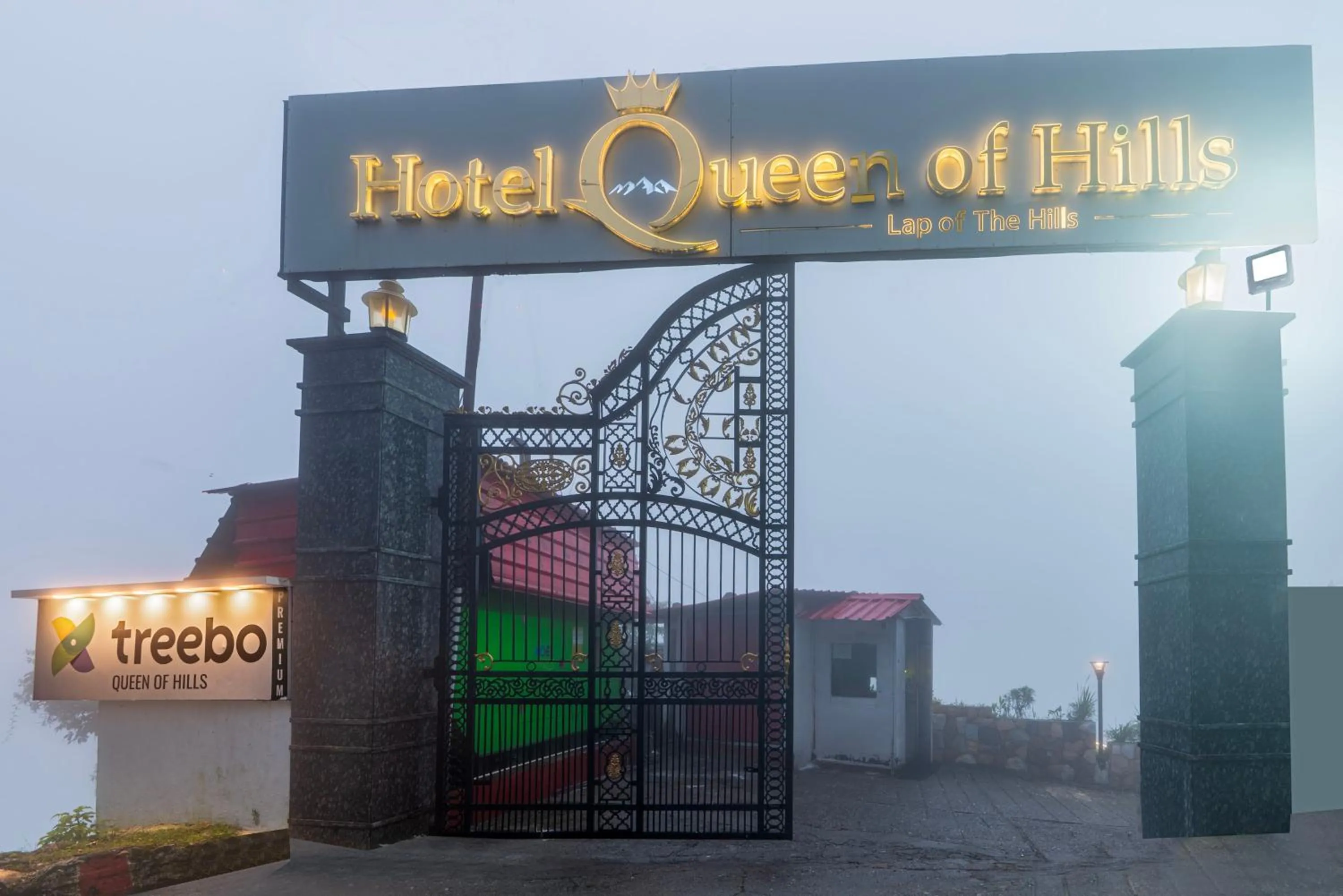 Facade/entrance in Treebo Premium Queens Of Hills Near Mall Road Area