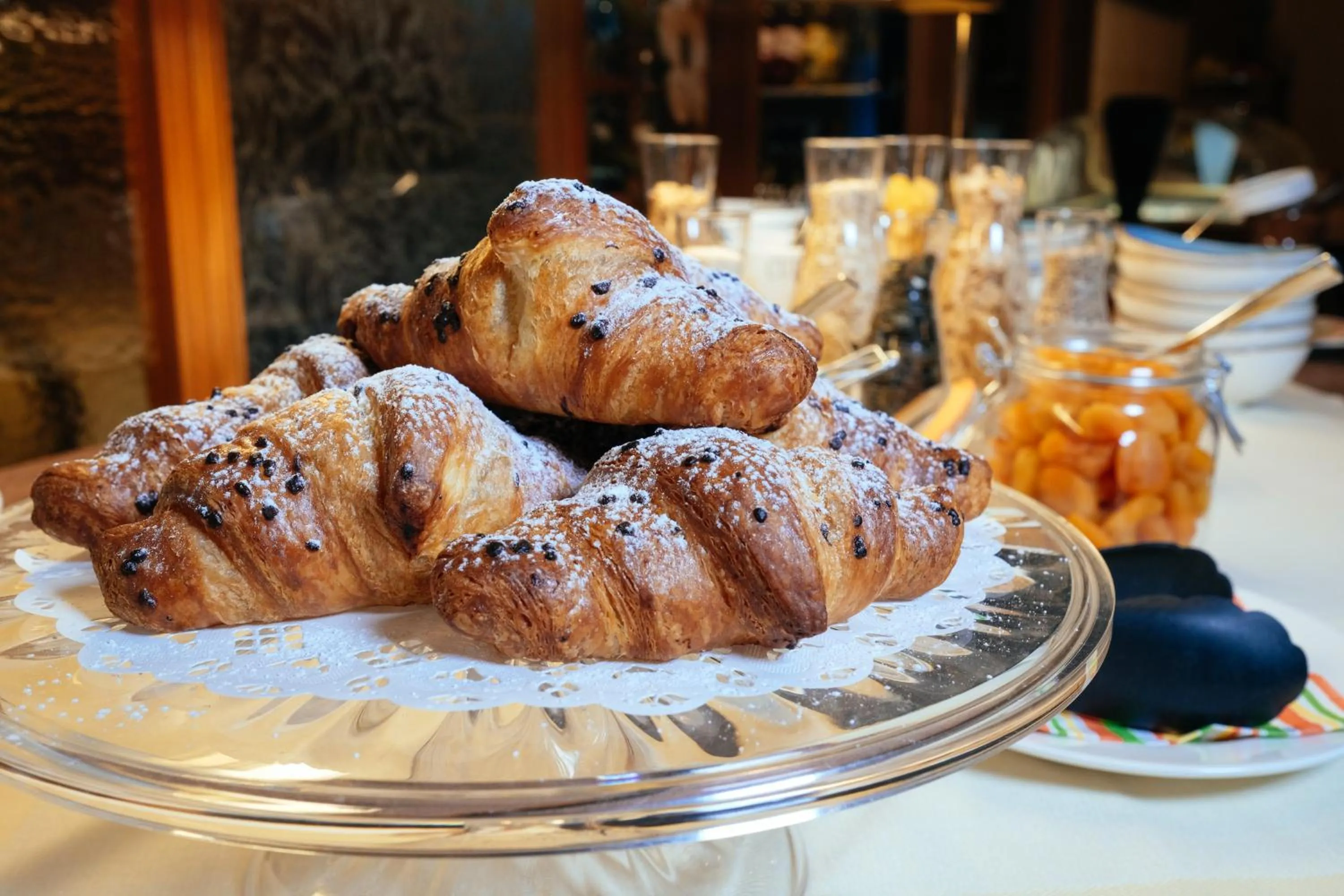 Food and drinks in Hotel Firenze 3 Stelle Superior