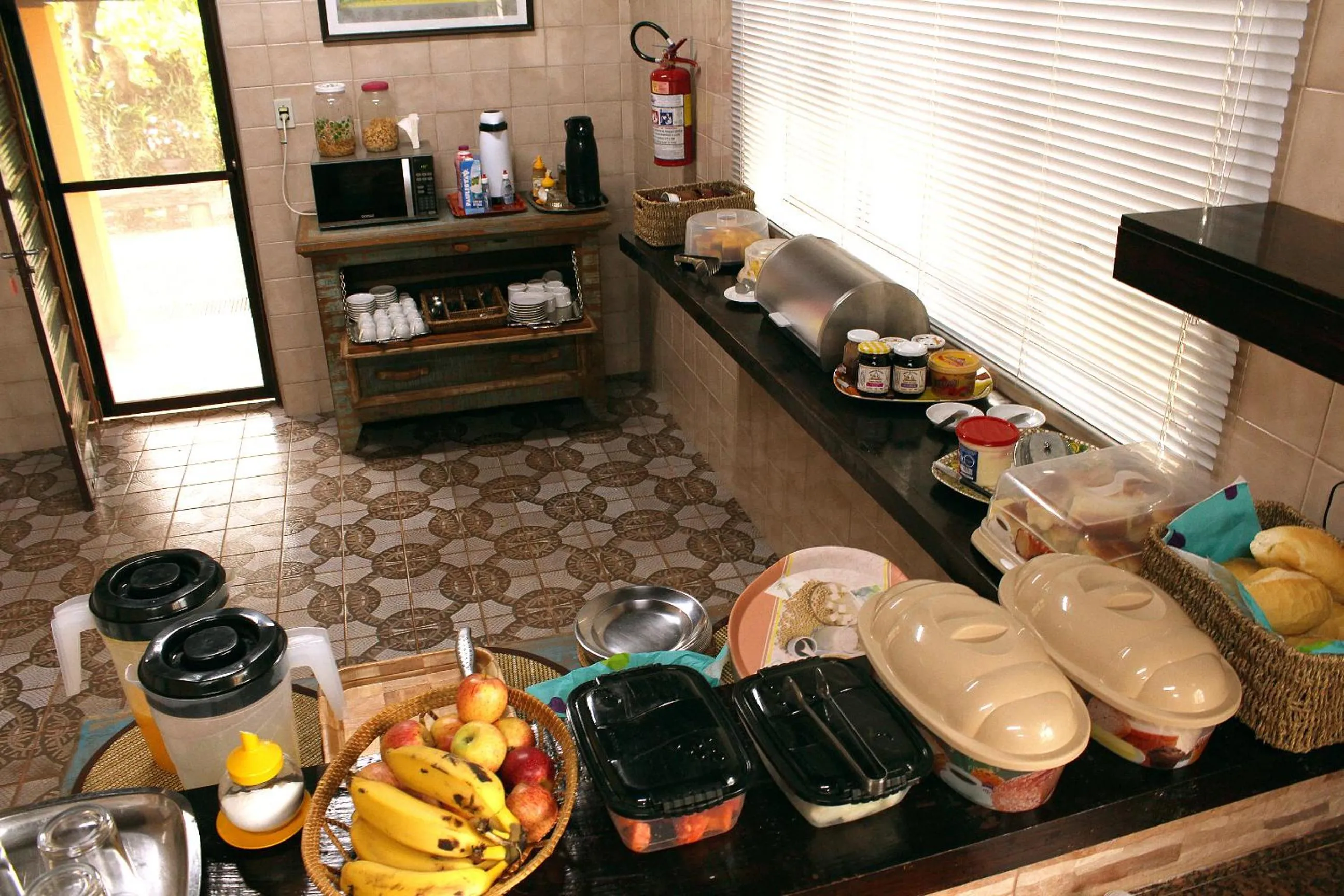 Communal kitchen in Guappo Socorro