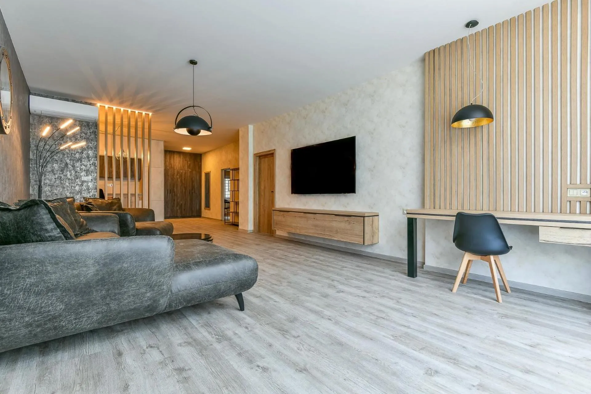 TV and multimedia in Hotel Stračena City