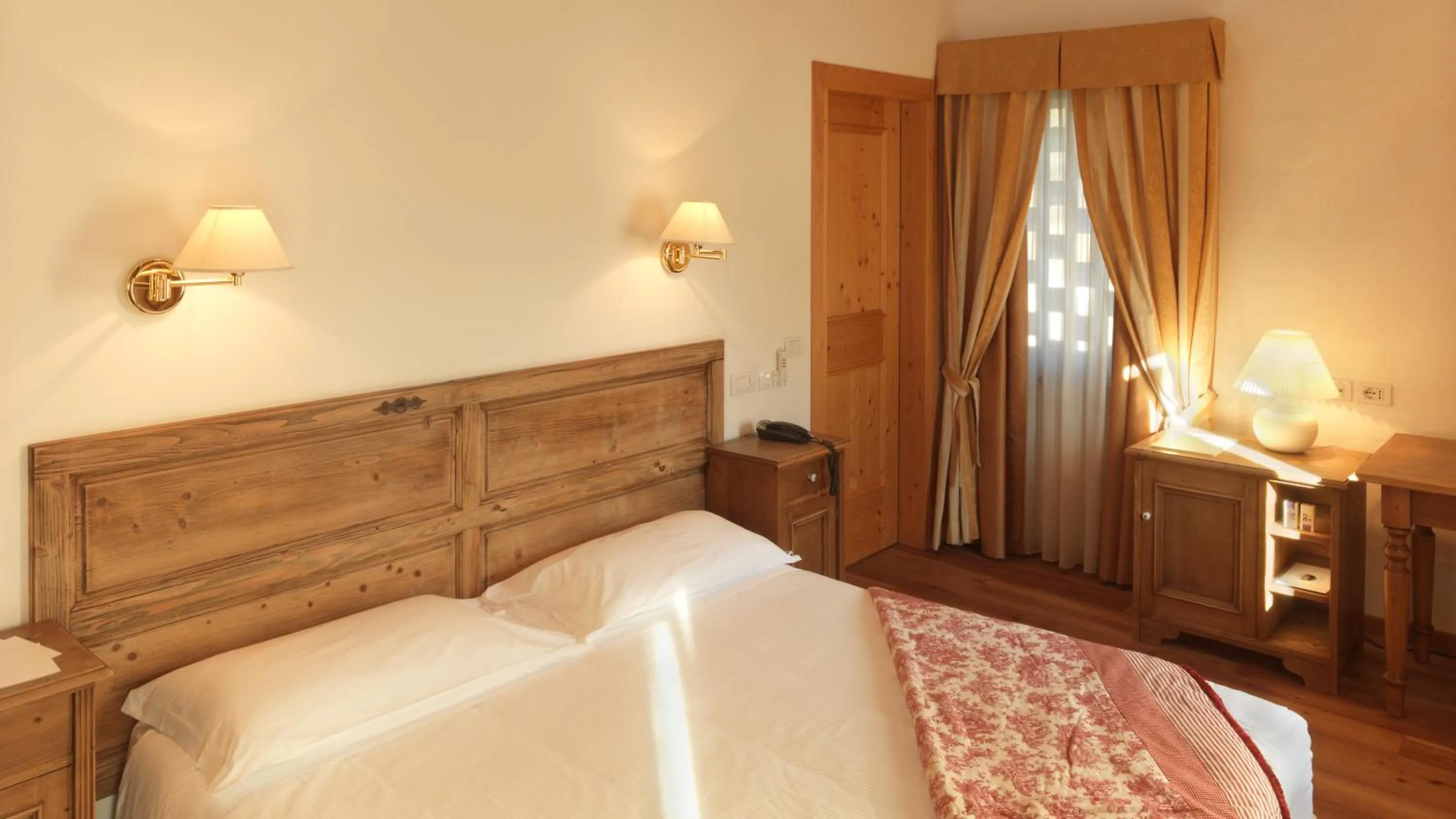 Bed in Villa Toderini